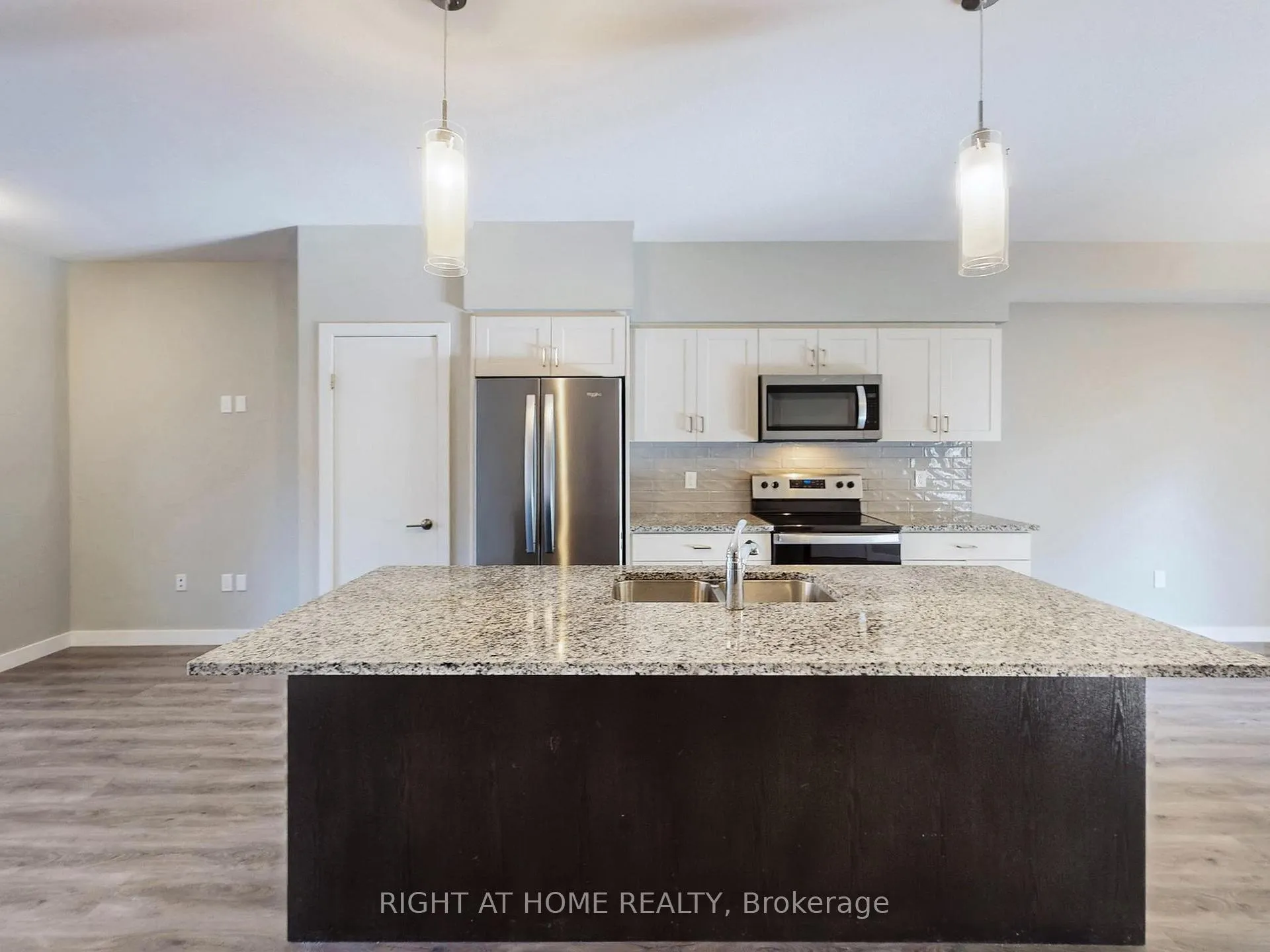 Photo 15 of Unit 07, 83 Beechwood Avenue, Guelph, Junction/Onward Willow — HOMEH