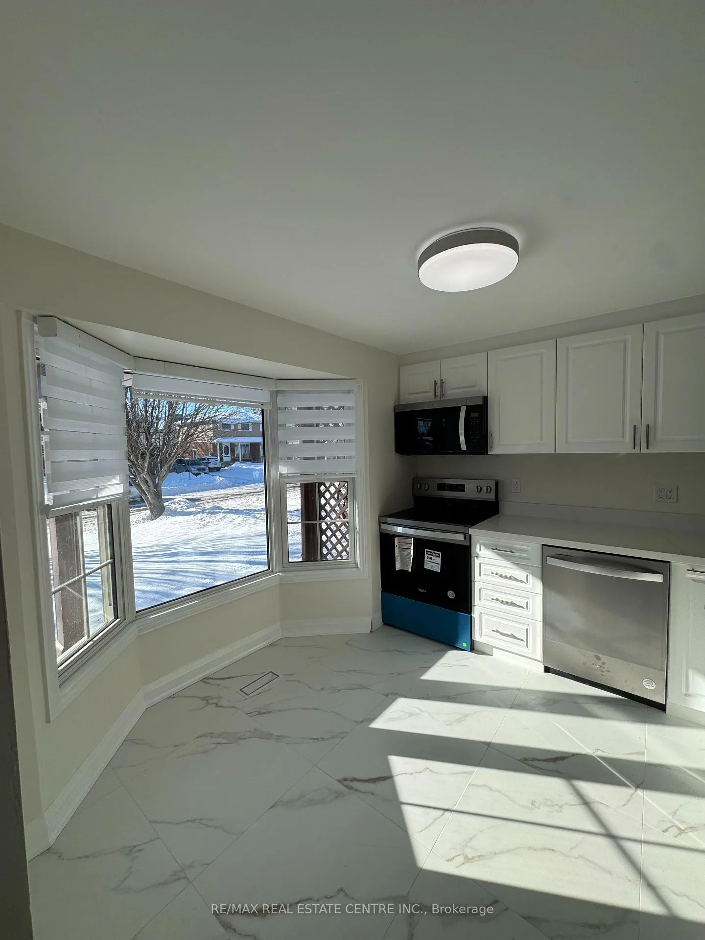 Photo 1 of 109 Connelly Drive, Kitchener, Highland West — HOMEH