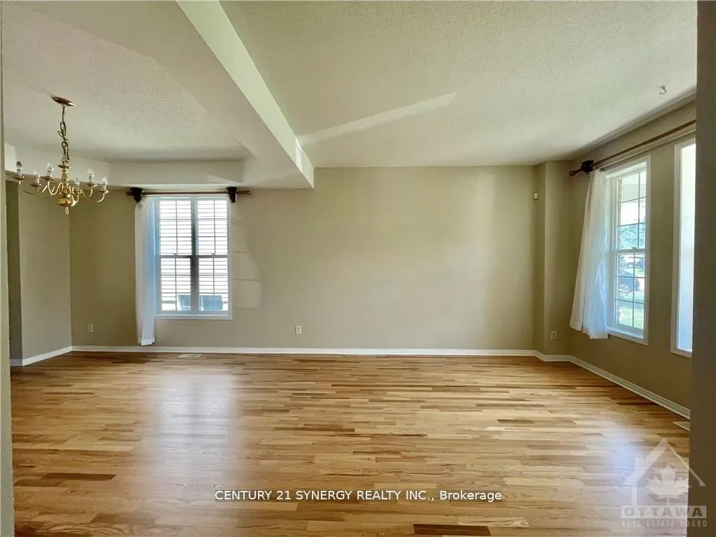 Photo 23 of 149 Insmill Crescent, Ottawa, Kanata - Kanata Lakes/Heritage Hills — HOMEH