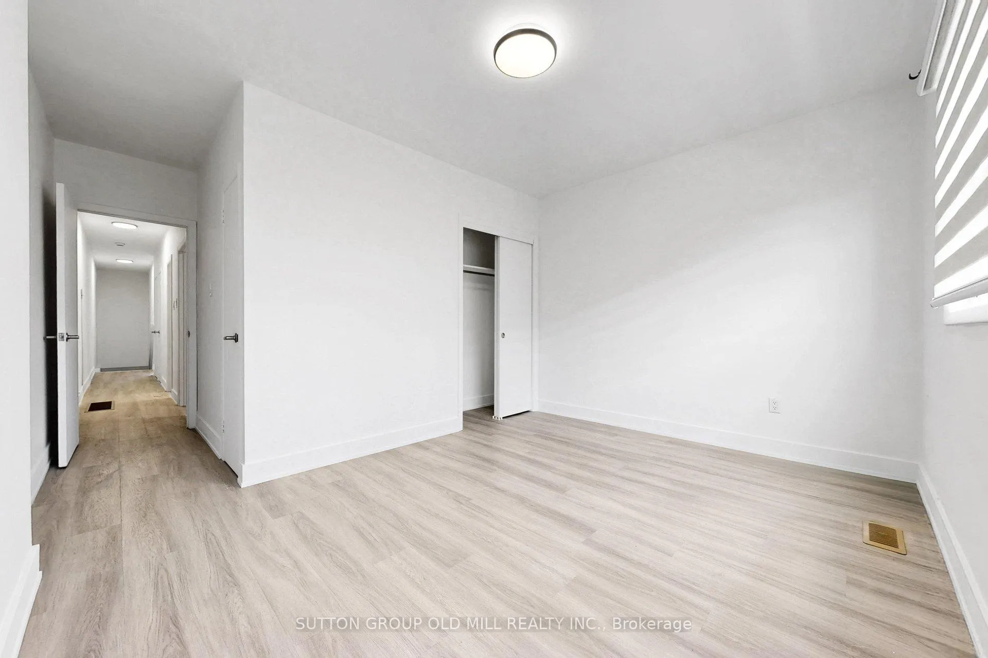 Photo 11 of 809A St Clair Avenue W, Toronto, Wychwood — HOMEH