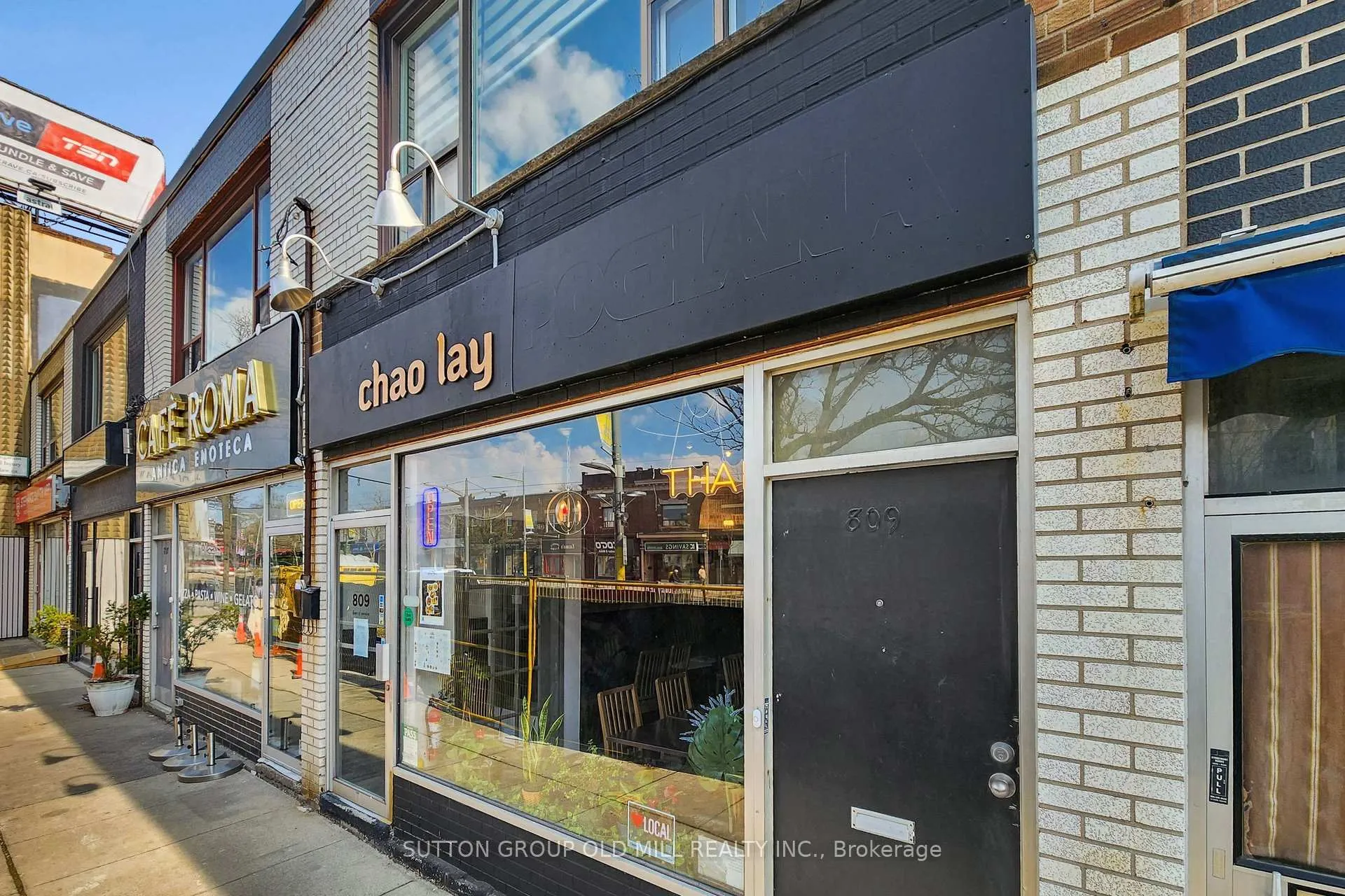 Photo 20 of 809A St Clair Avenue W, Toronto, Wychwood — HOMEH