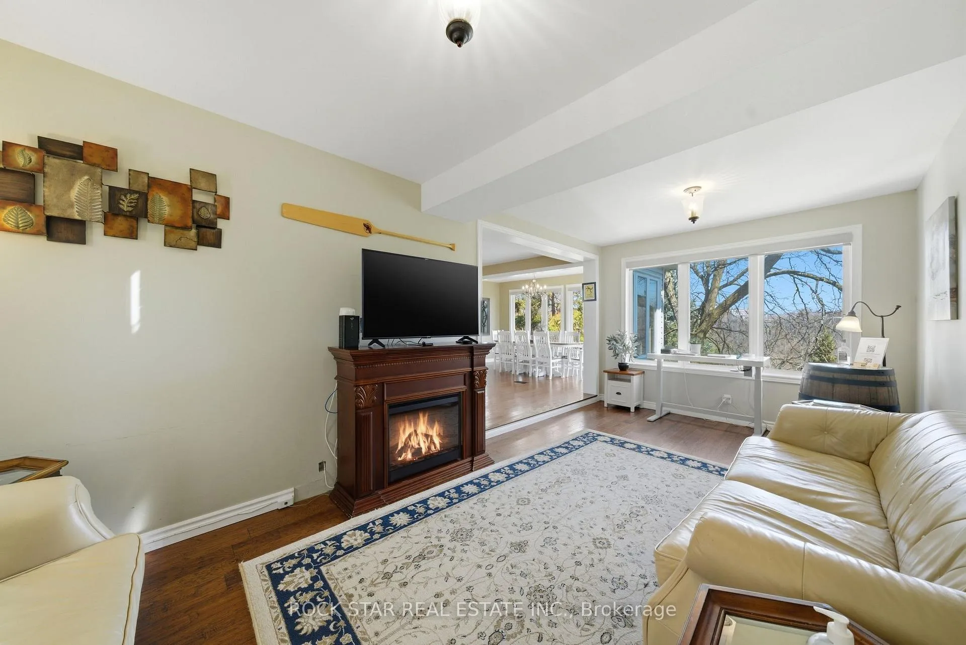Photo 16 of 72 Martindale Road, St. Catharines, Grapeview — HOMEH