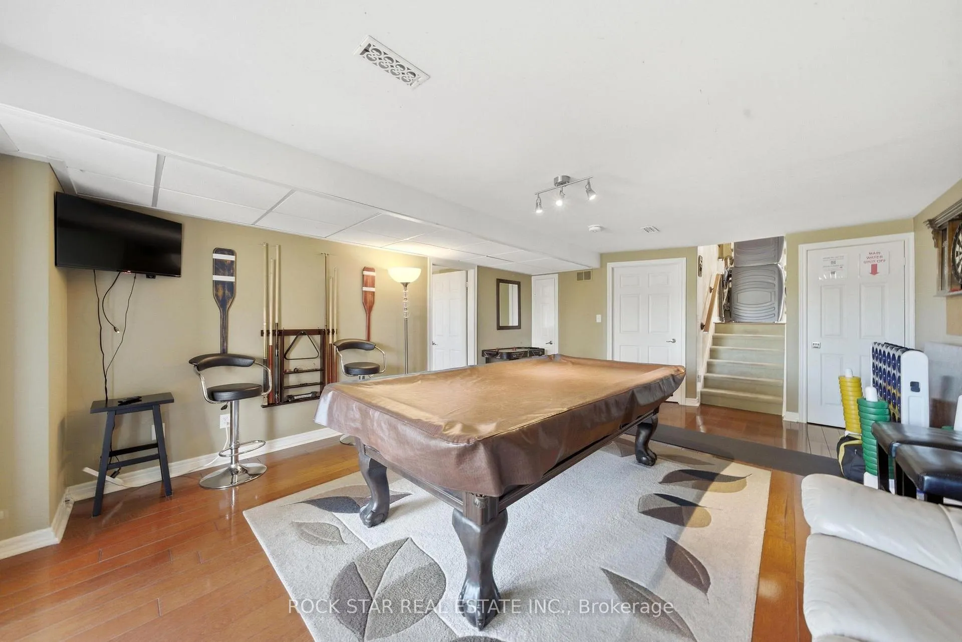 Photo 26 of 72 Martindale Road, St. Catharines, Grapeview — HOMEH