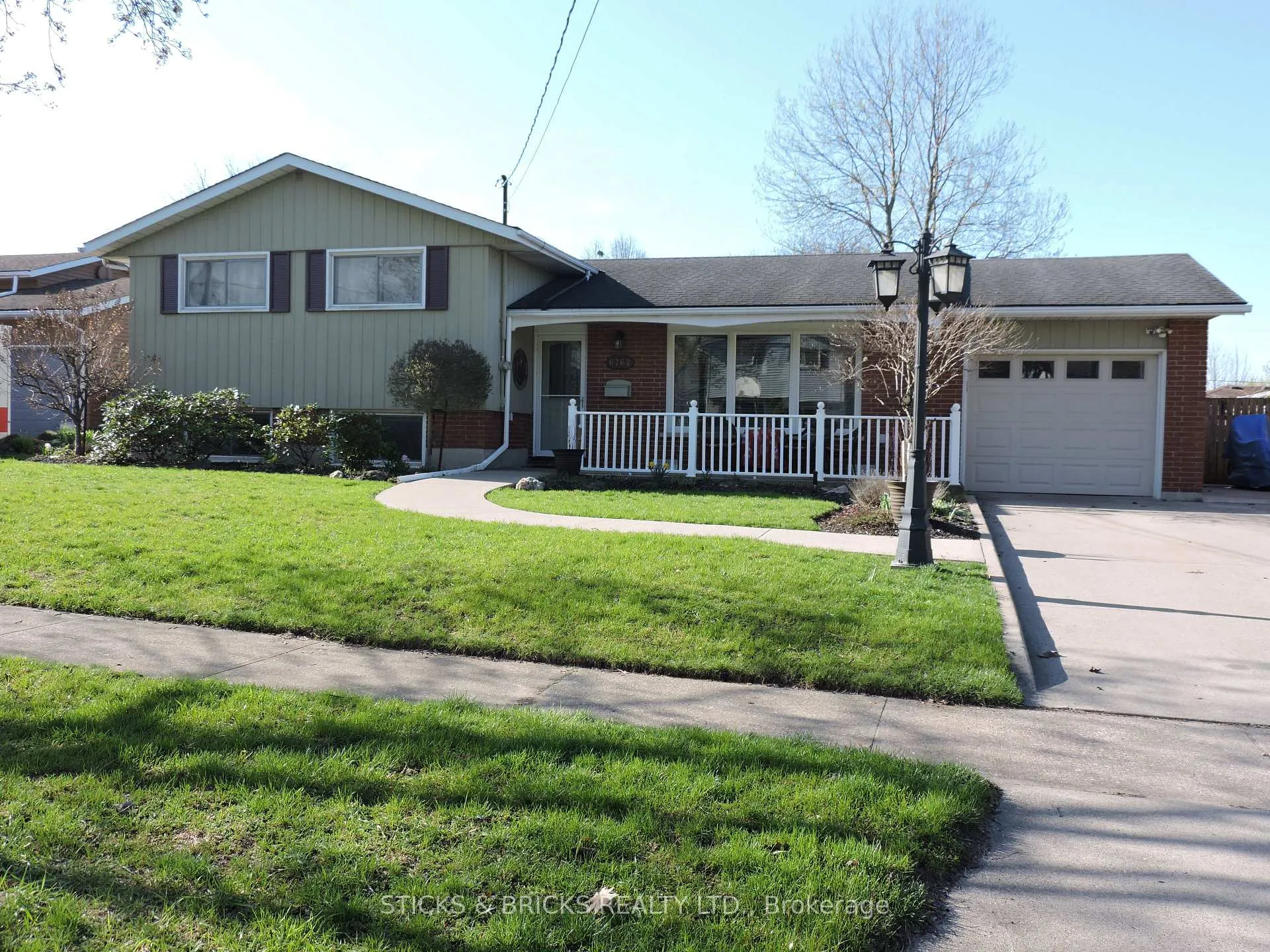 Front of 6762 Cherrygrove Road