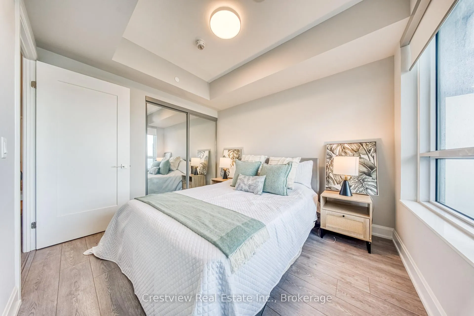 Photo 11 of Unit 309, 8 Water Walk Drive, Markham, Unionville — HOMEH