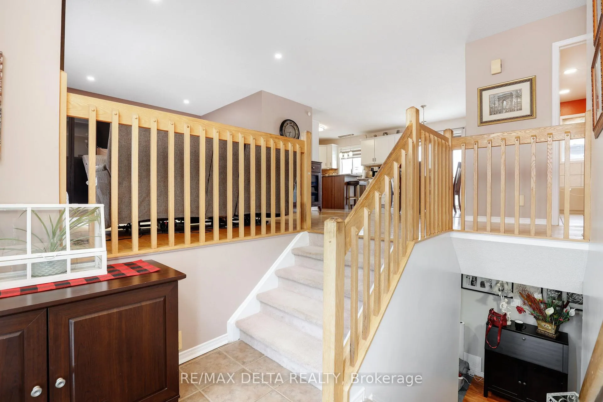Photo 5 of 2031 Devine Road, Ottawa, Vars Village — HOMEH