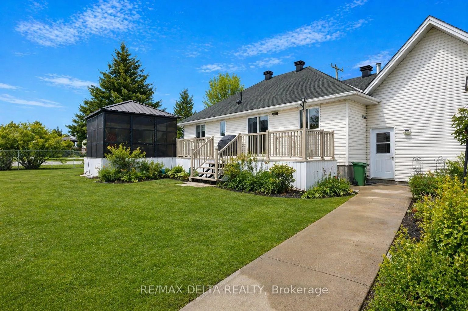 Photo 31 of 2031 Devine Road, Ottawa, Vars Village — HOMEH