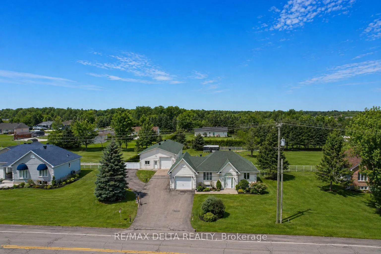 Photo 32 of 2031 Devine Road, Ottawa, Vars Village — HOMEH