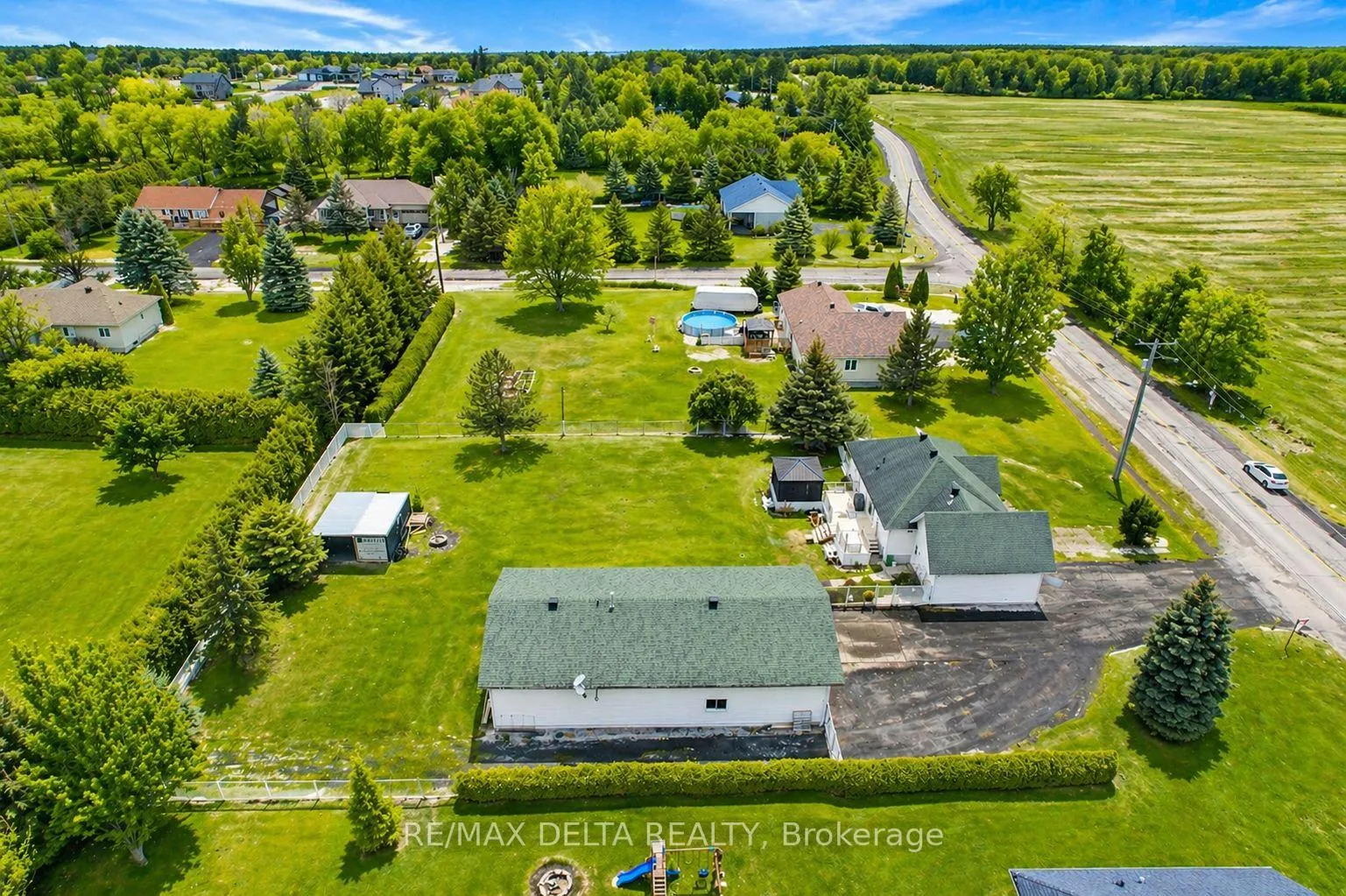 Photo 35 of 2031 Devine Road, Ottawa, Vars Village — HOMEH
