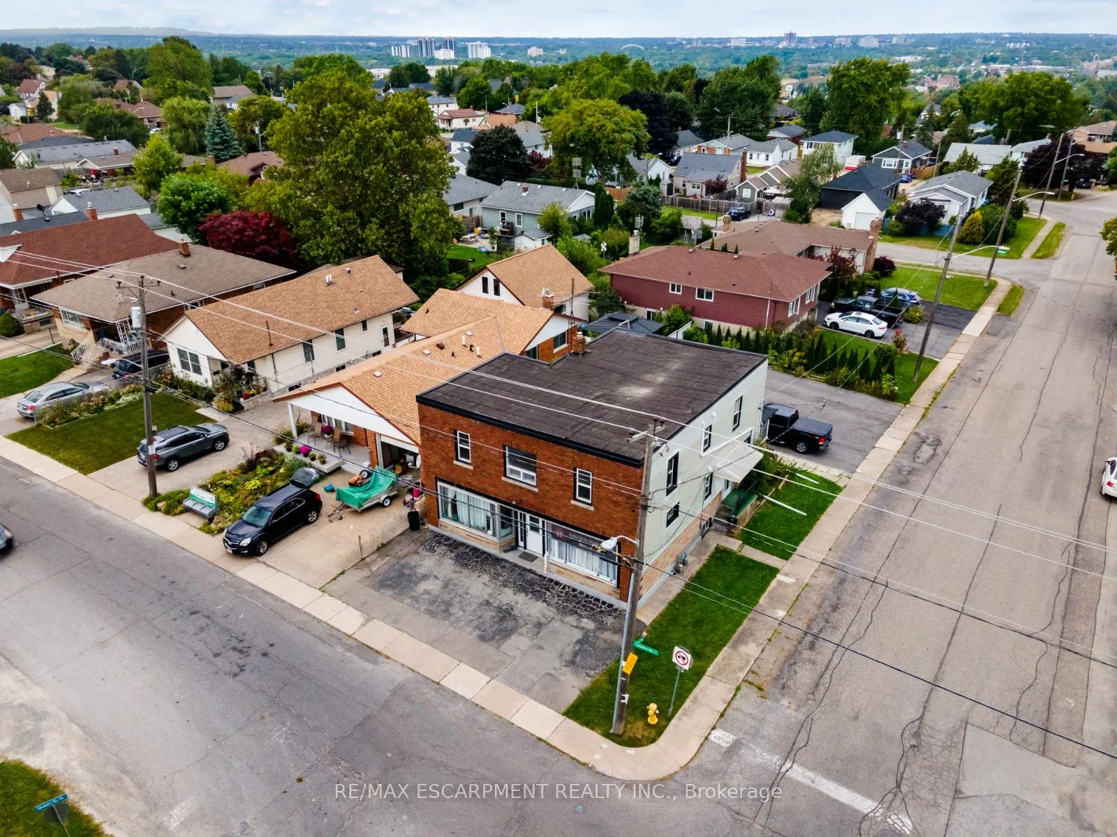 Photo of 86 Townline Road W