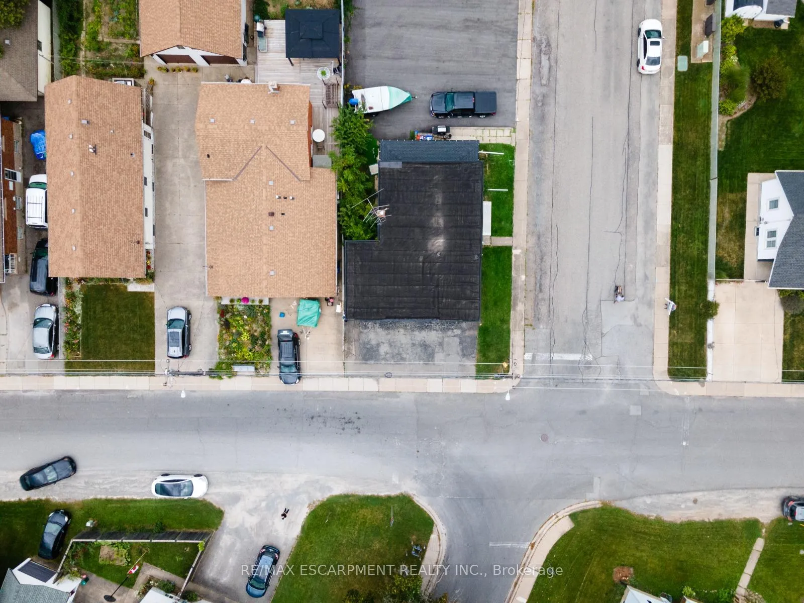 Photo 29 of 86 Townline Road W, St. Catharines, Burleigh Hill — HOMEH