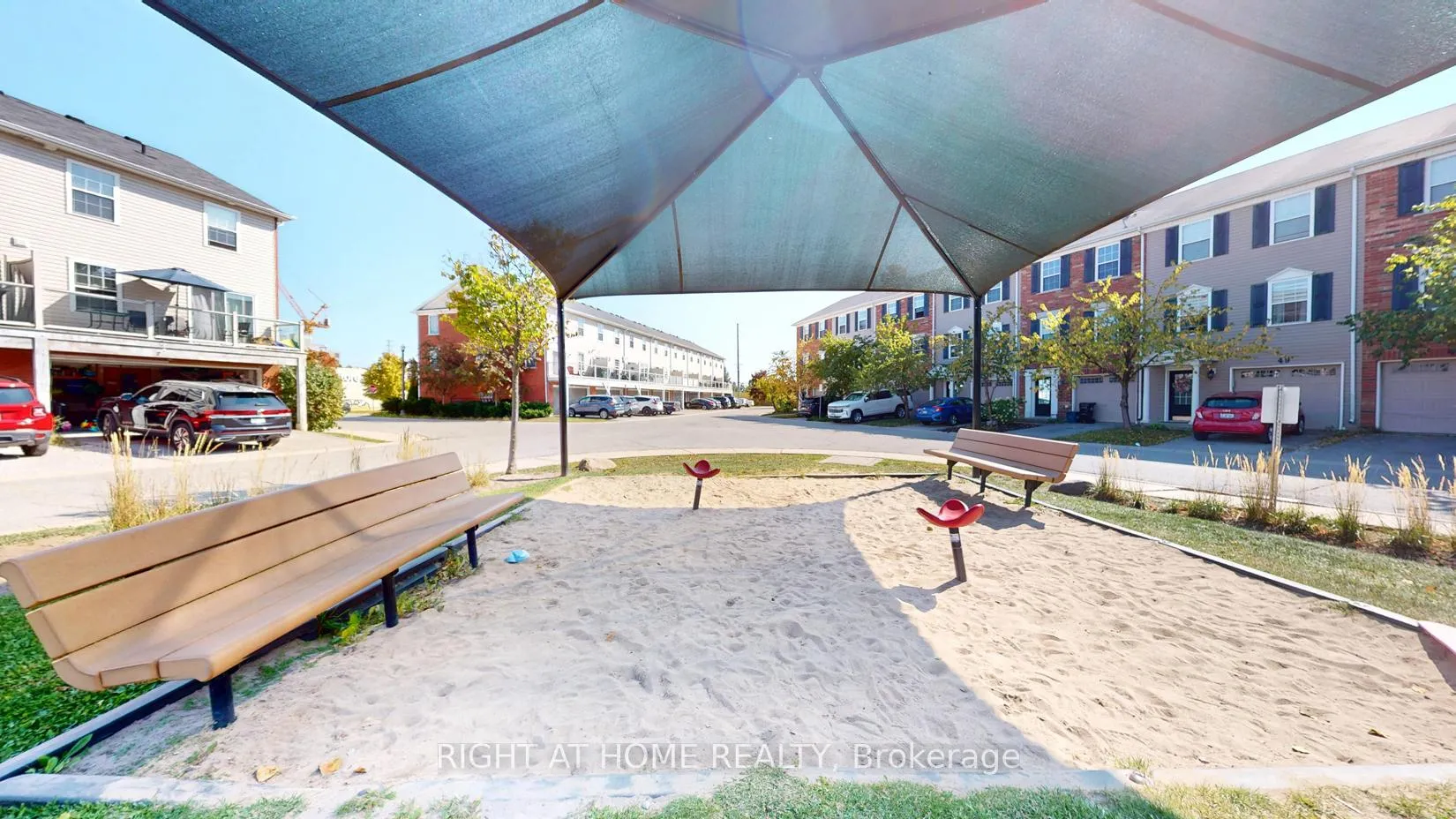 Photo 10 of Unit 20, 91 Coughlin Road, Barrie, Holly — HOMEH