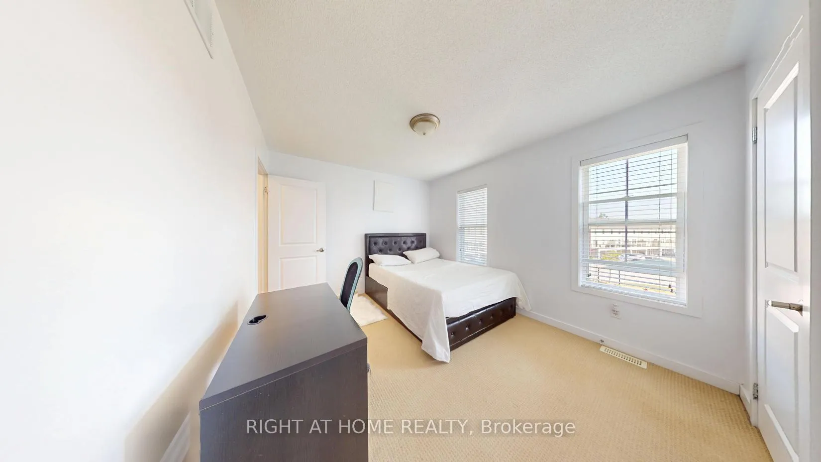 Photo 36 of Unit 20, 91 Coughlin Road, Barrie, Holly — HOMEH
