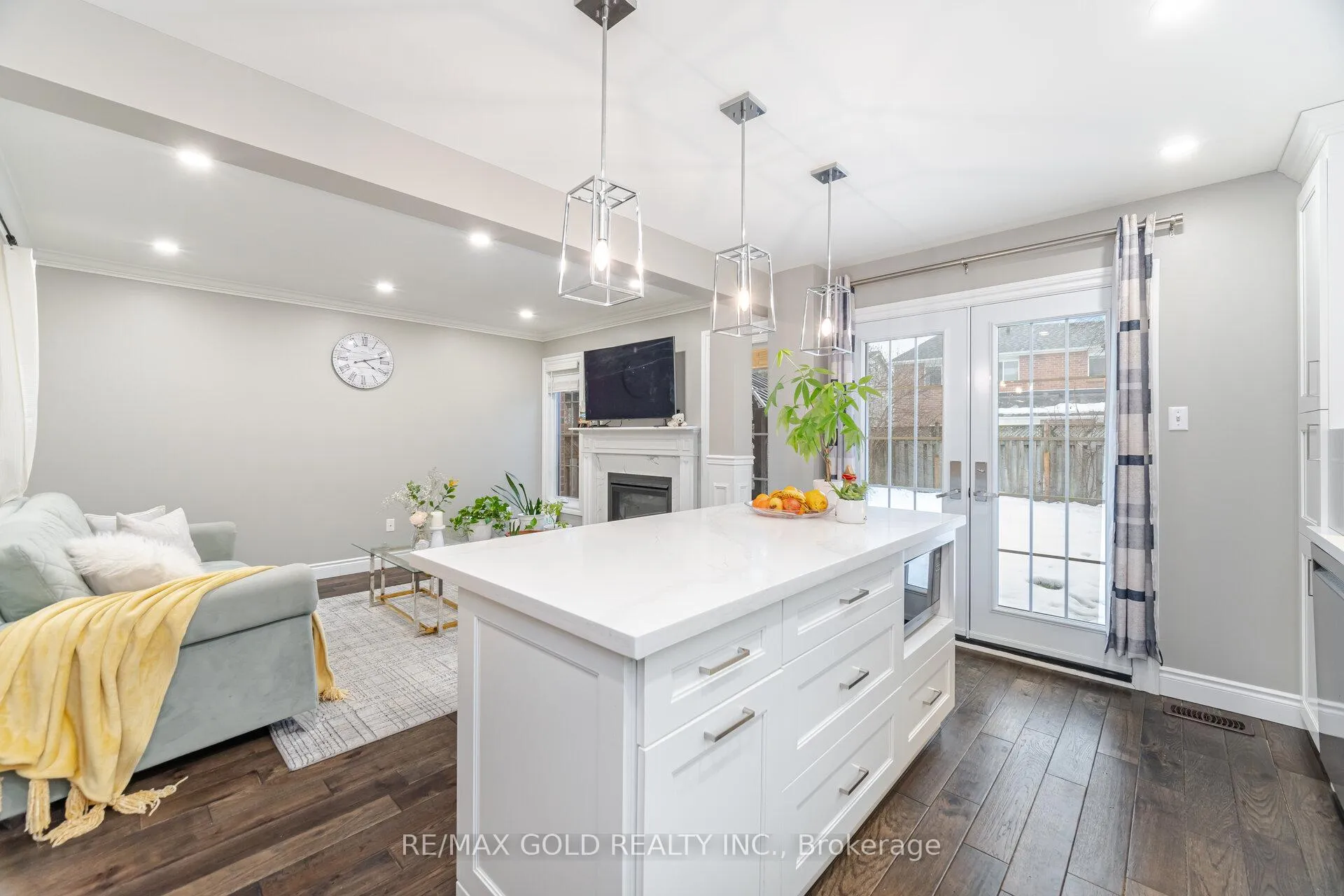 Photo 14 of 70 Curry Crescent, Halton Hills, Georgetown — HOMEH