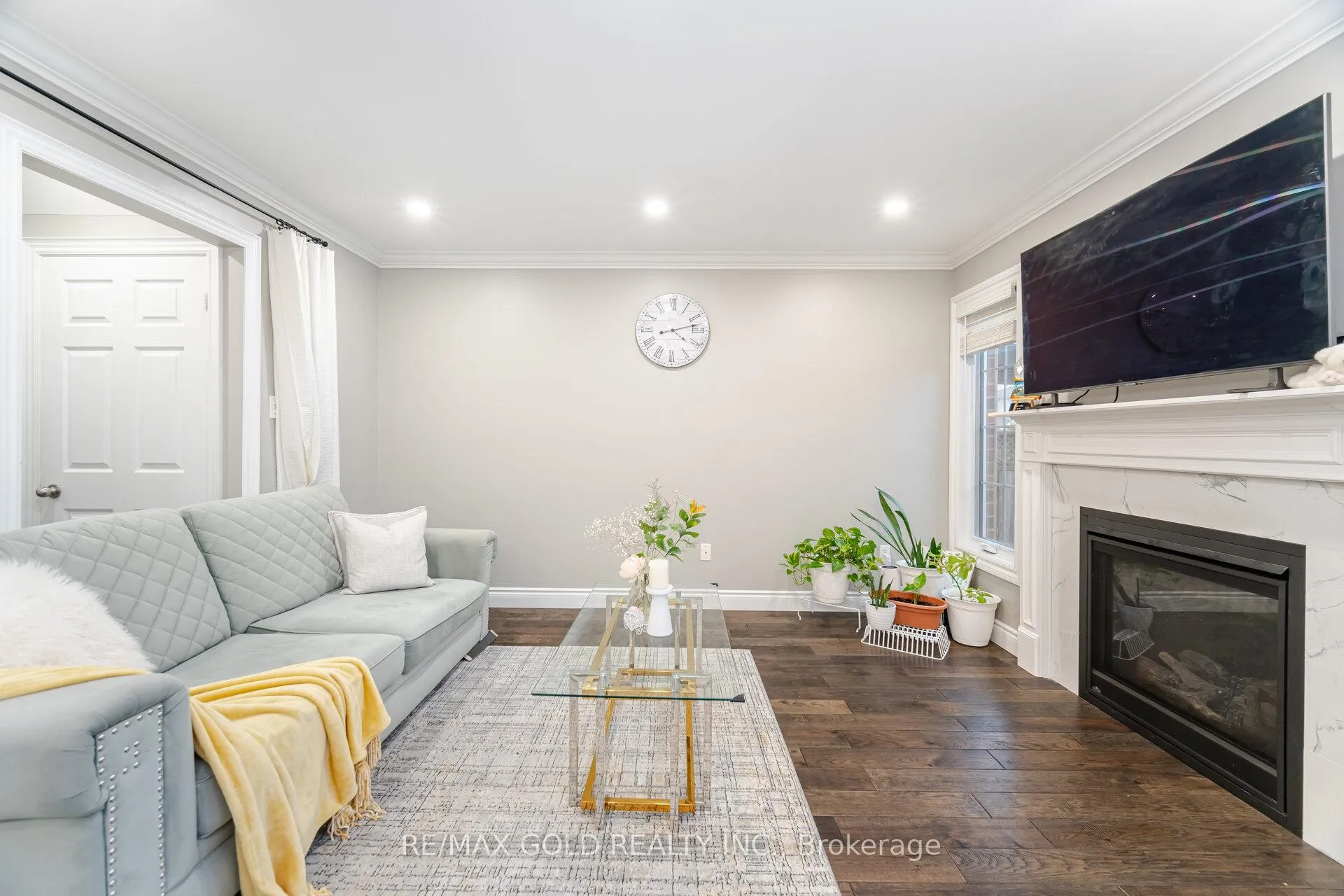 Photo 15 of 70 Curry Crescent, Halton Hills, Georgetown — HOMEH