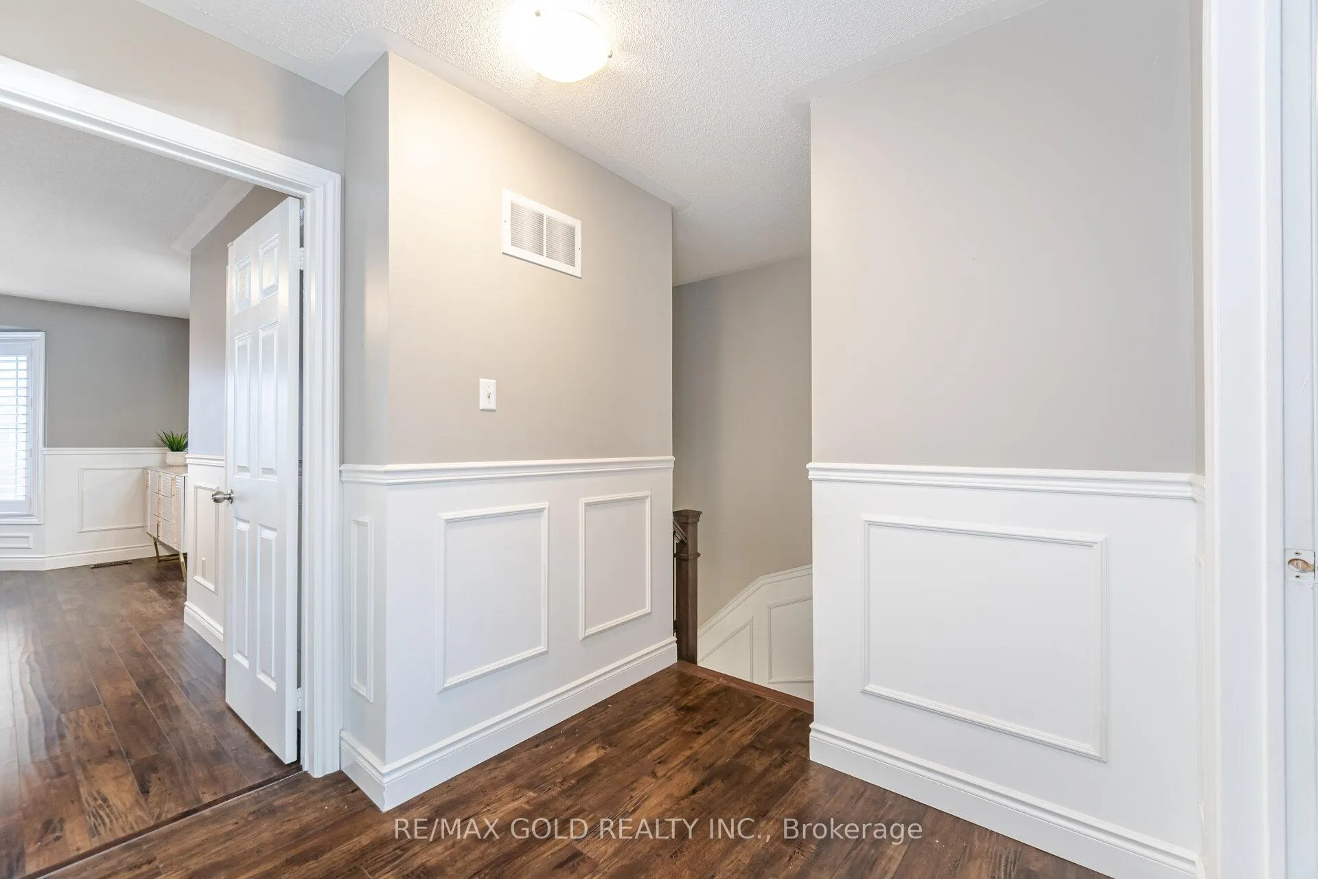 Photo 20 of 70 Curry Crescent, Halton Hills, Georgetown — HOMEH
