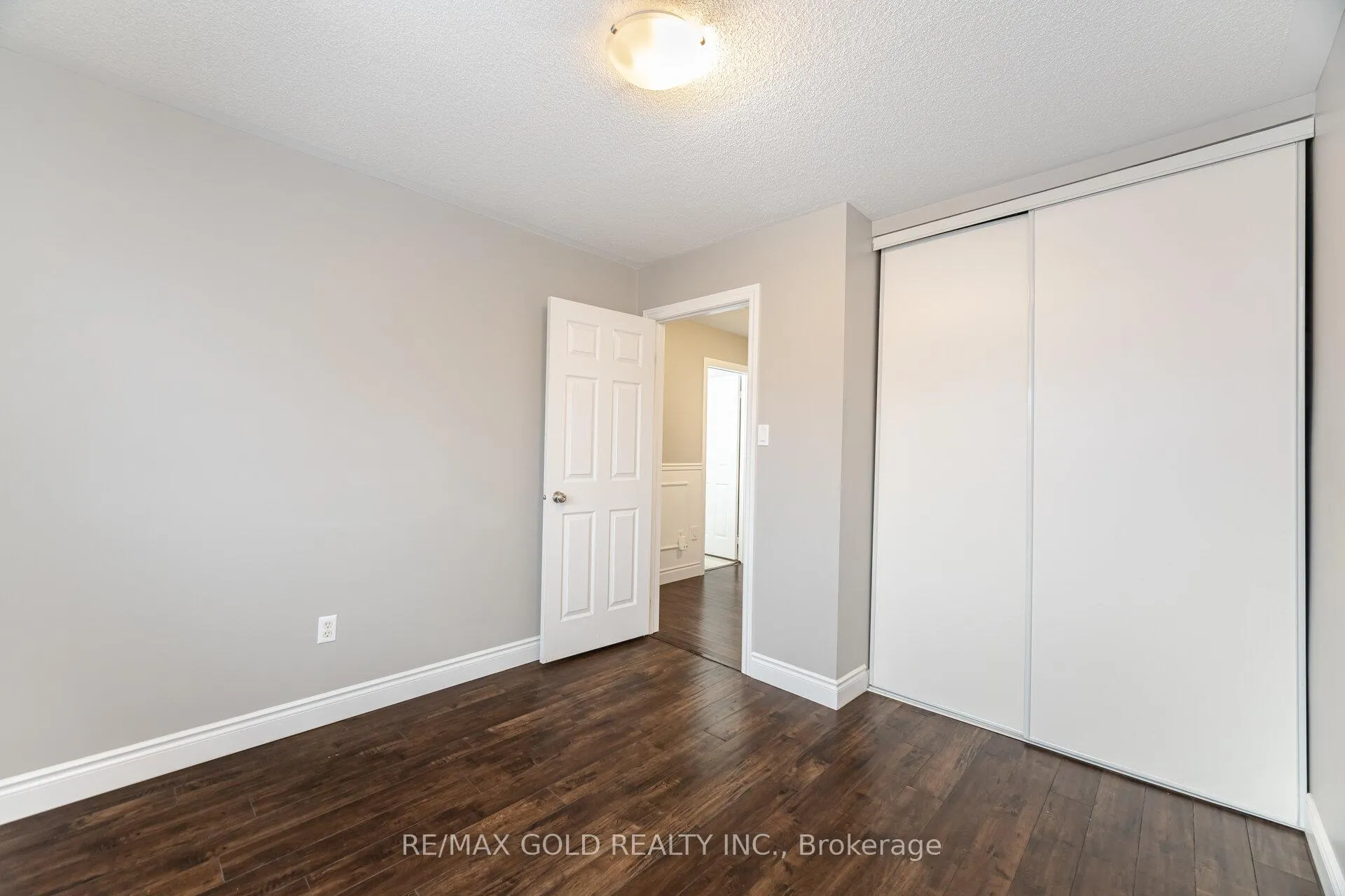 Photo 30 of 70 Curry Crescent, Halton Hills, Georgetown — HOMEH