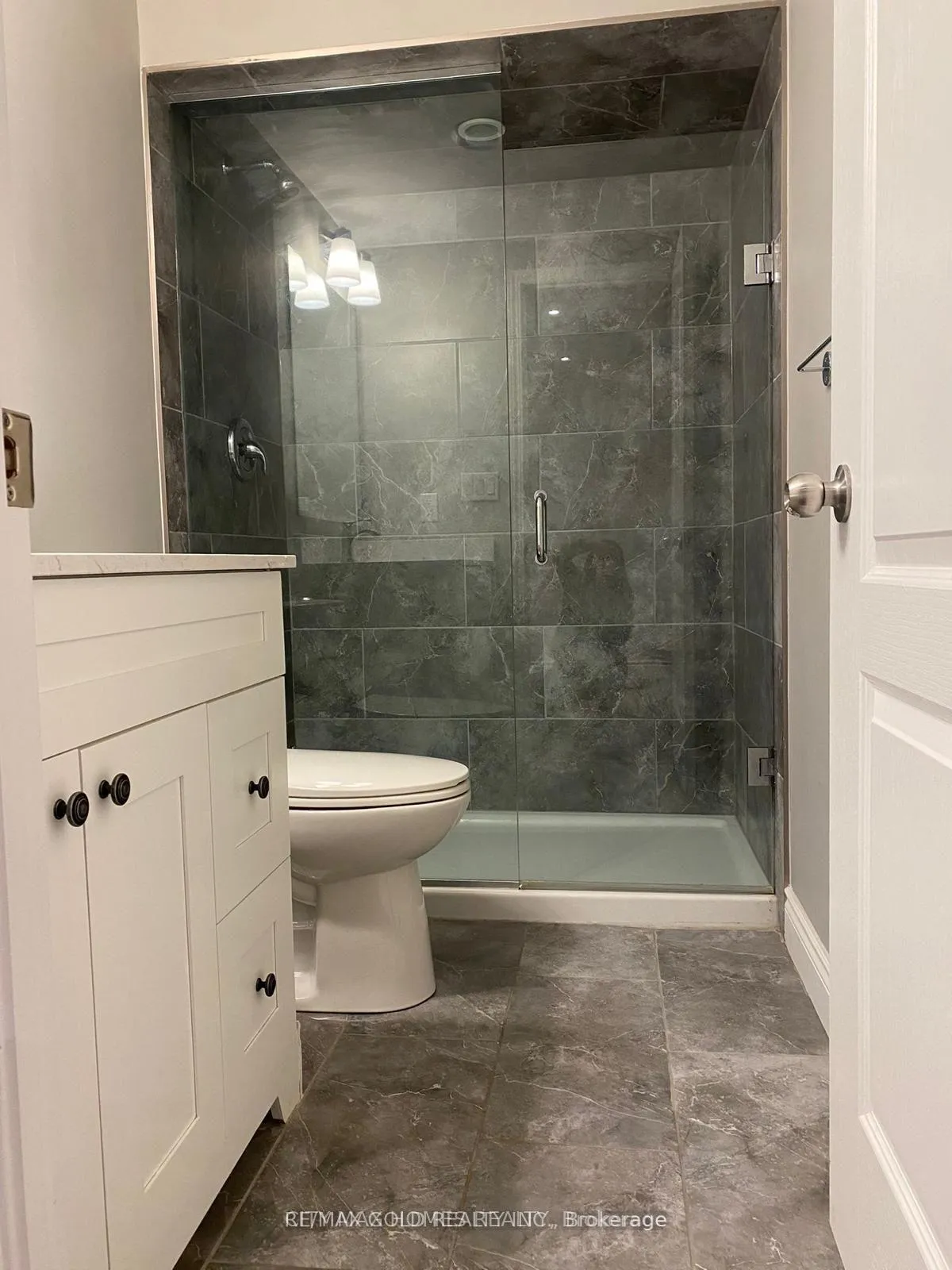 Photo 37 of 70 Curry Crescent, Halton Hills, Georgetown — HOMEH