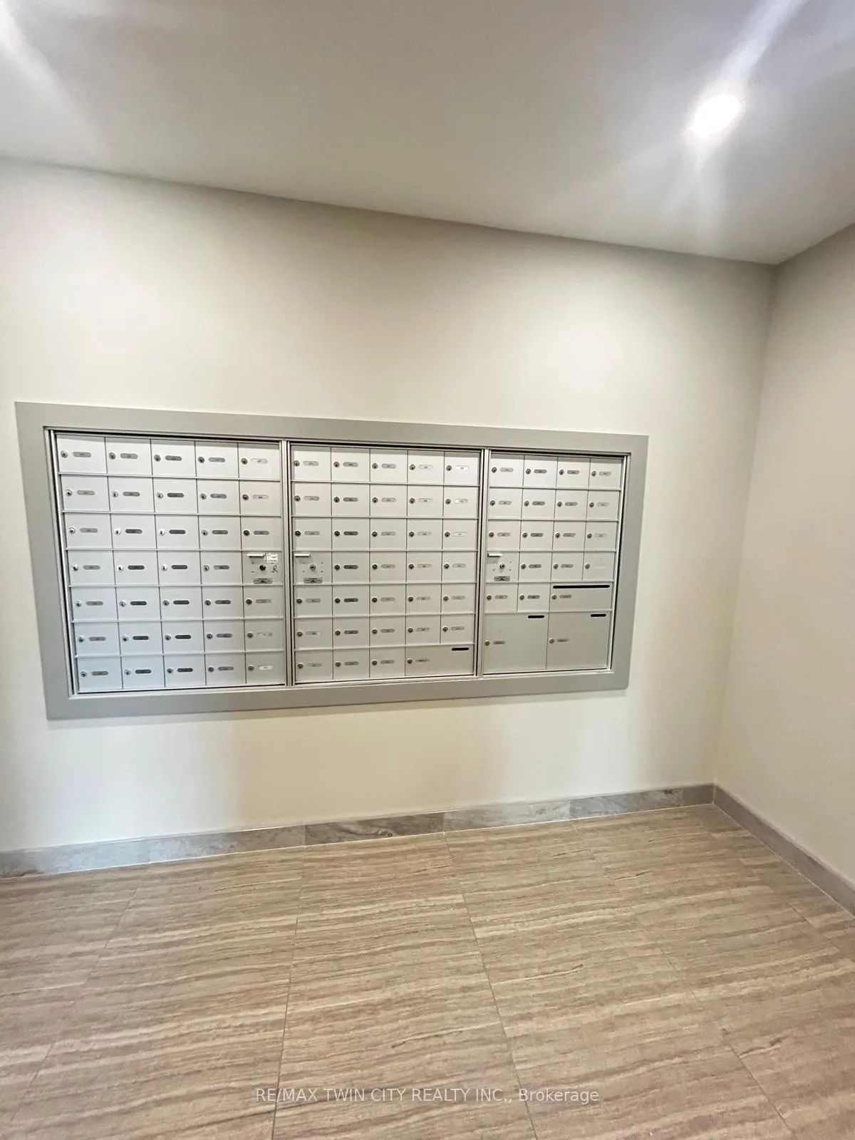 Photo 20 of Unit 303, 1000 Lackner Place, Kitchener — HOMEH