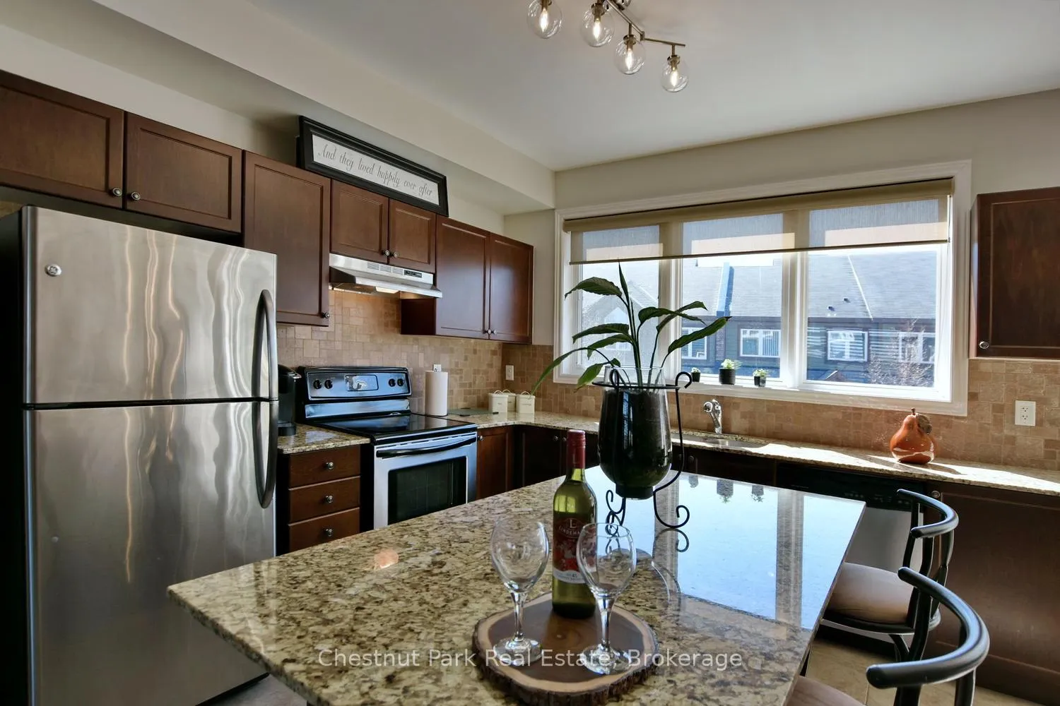 Photo 18 of 56 Joseph Trail, Collingwood — HOMEH