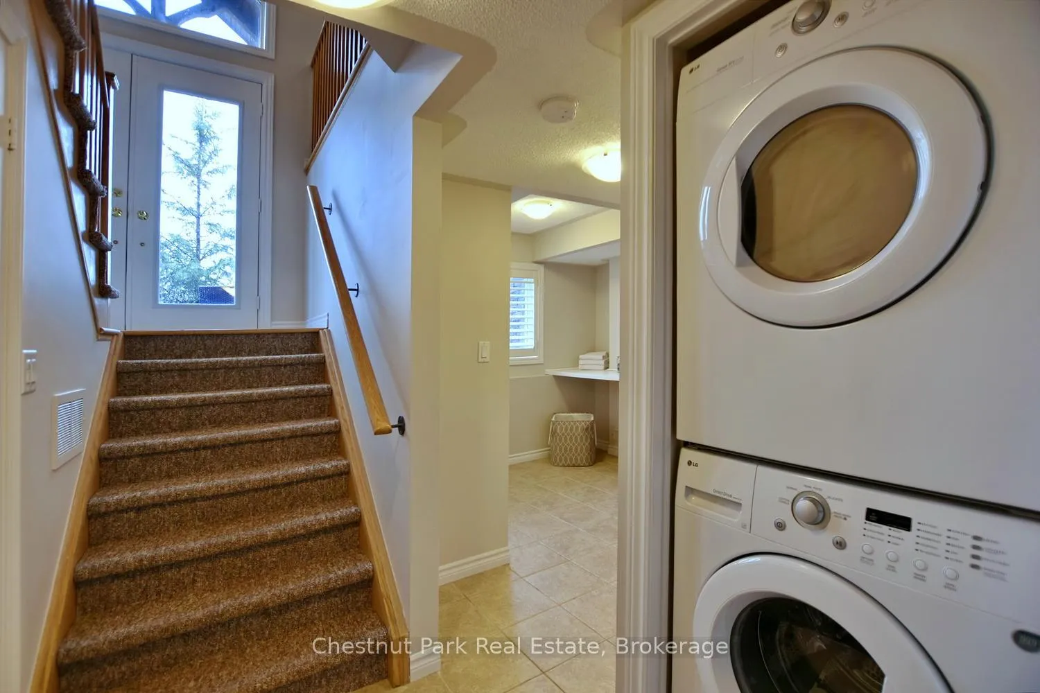 Photo 41 of 56 Joseph Trail, Collingwood — HOMEH