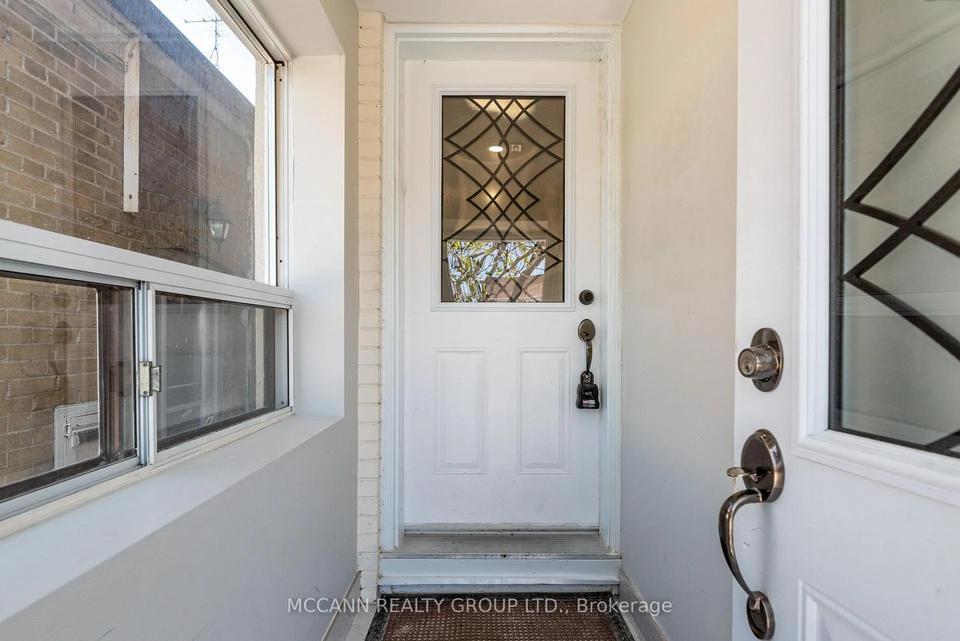 Photo 3 of Unit Main and 2nd, 301 Robina Avenue, Toronto, Oakwood Village — HOMEH