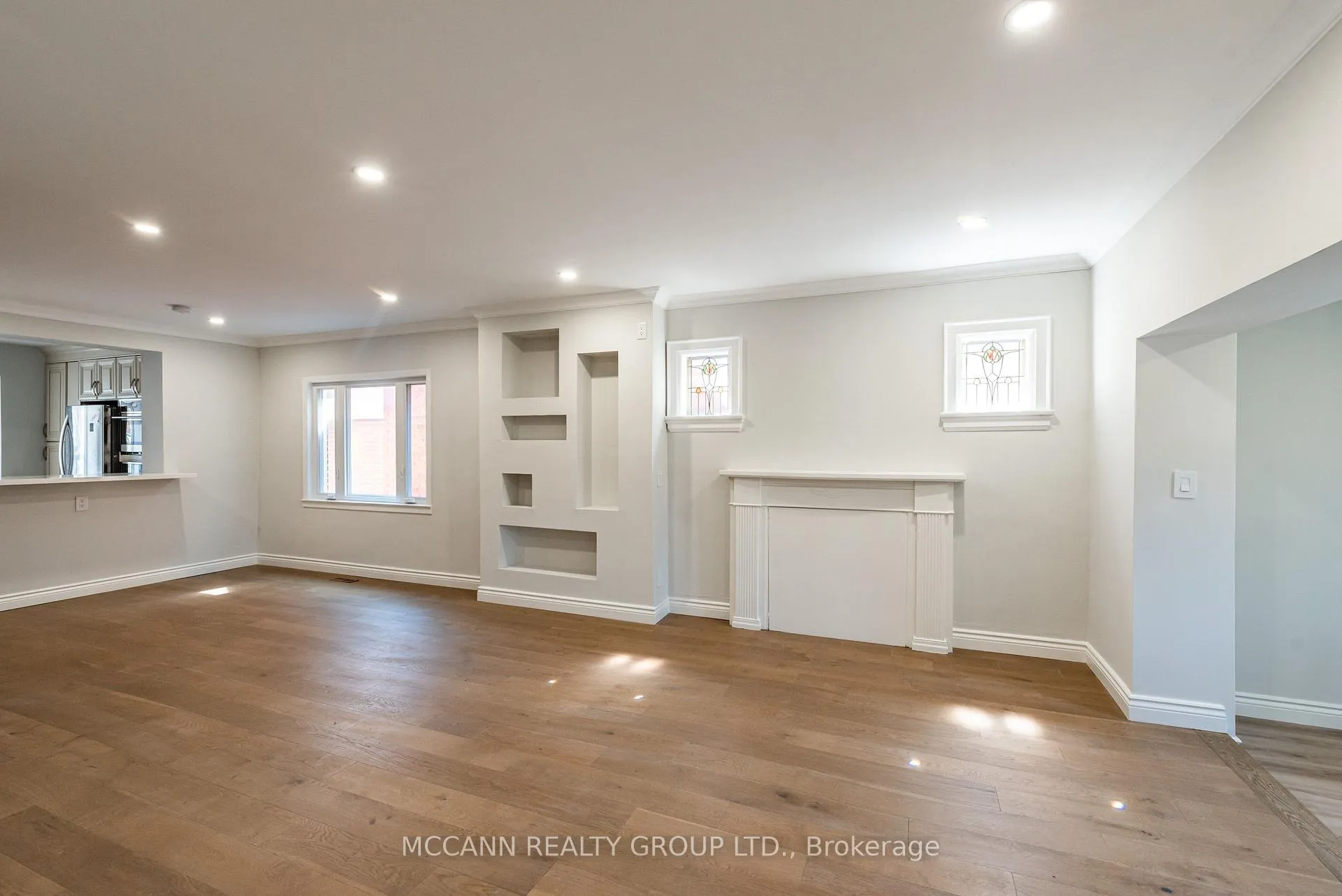 Photo 6 of Unit Main and 2nd, 301 Robina Avenue, Toronto, Oakwood Village — HOMEH