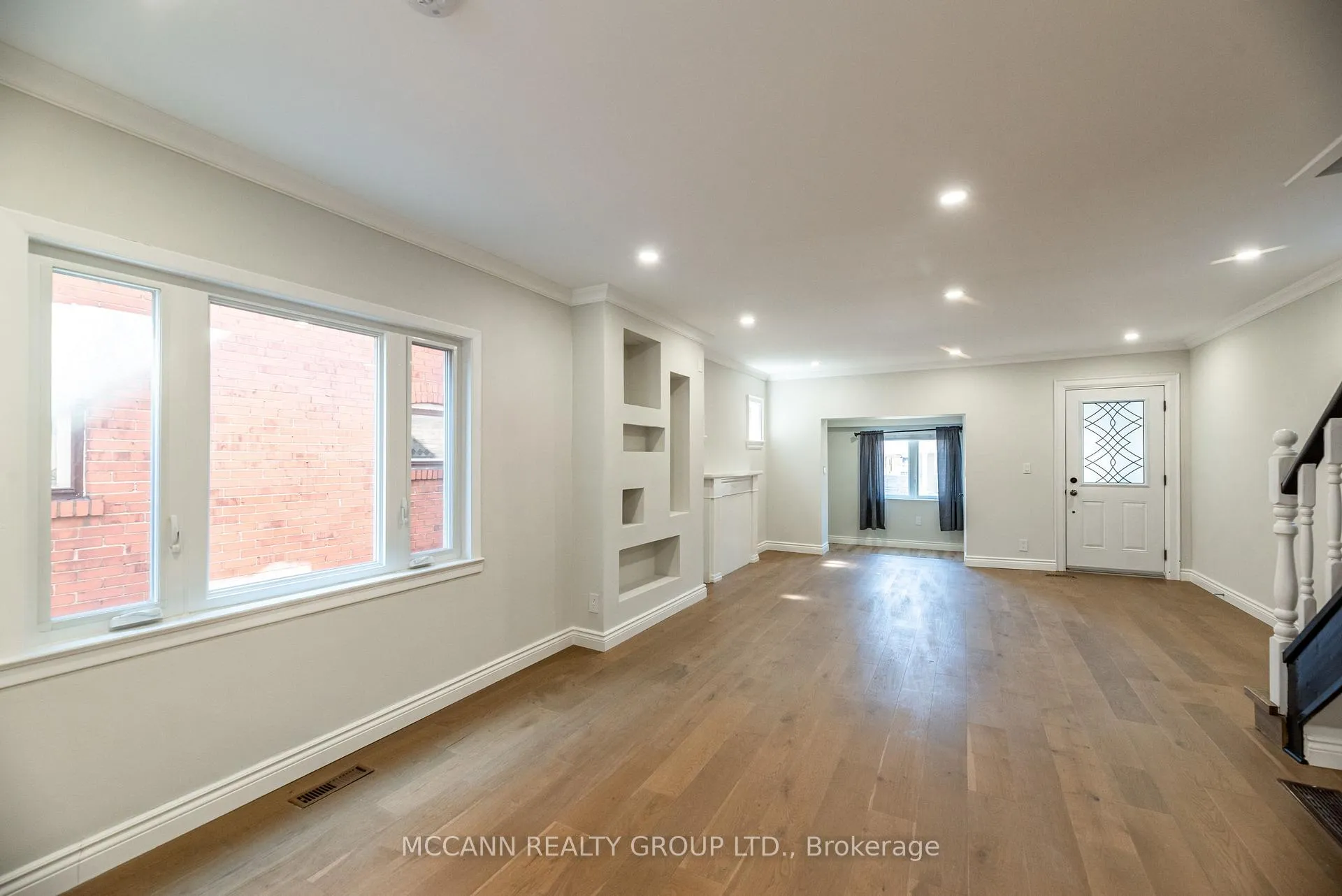 Photo 10 of Unit Main and 2nd, 301 Robina Avenue, Toronto, Oakwood Village — HOMEH