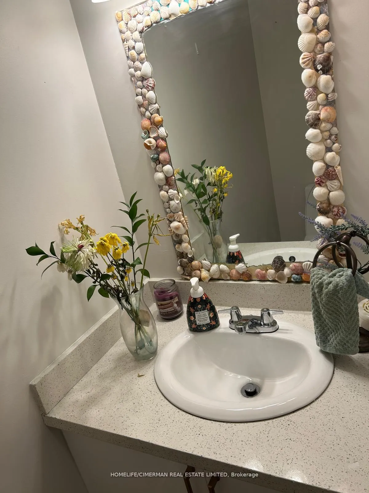 Photo 9 of Unit 46, 46 Foster Crescent, Brampton, Brampton North — HOMEH