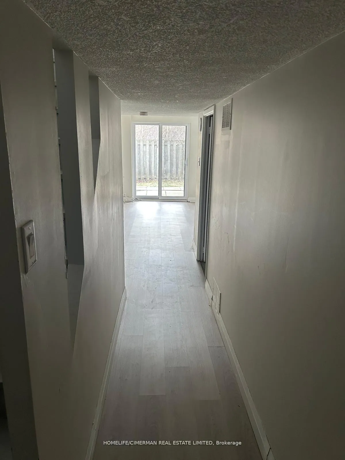 Photo 21 of Unit 46, 46 Foster Crescent, Brampton, Brampton North — HOMEH