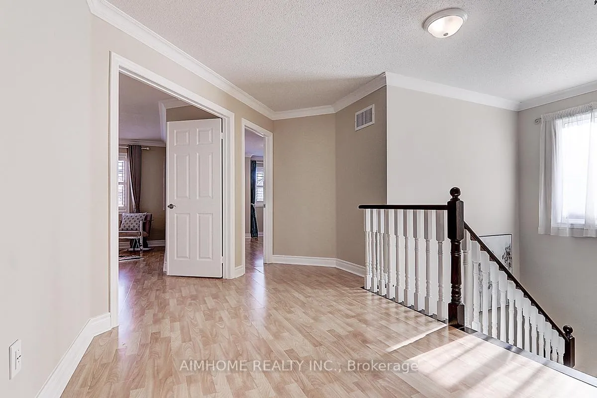 Photo 12 of 38 Rondeen Road, Vaughan, Patterson — HOMEH