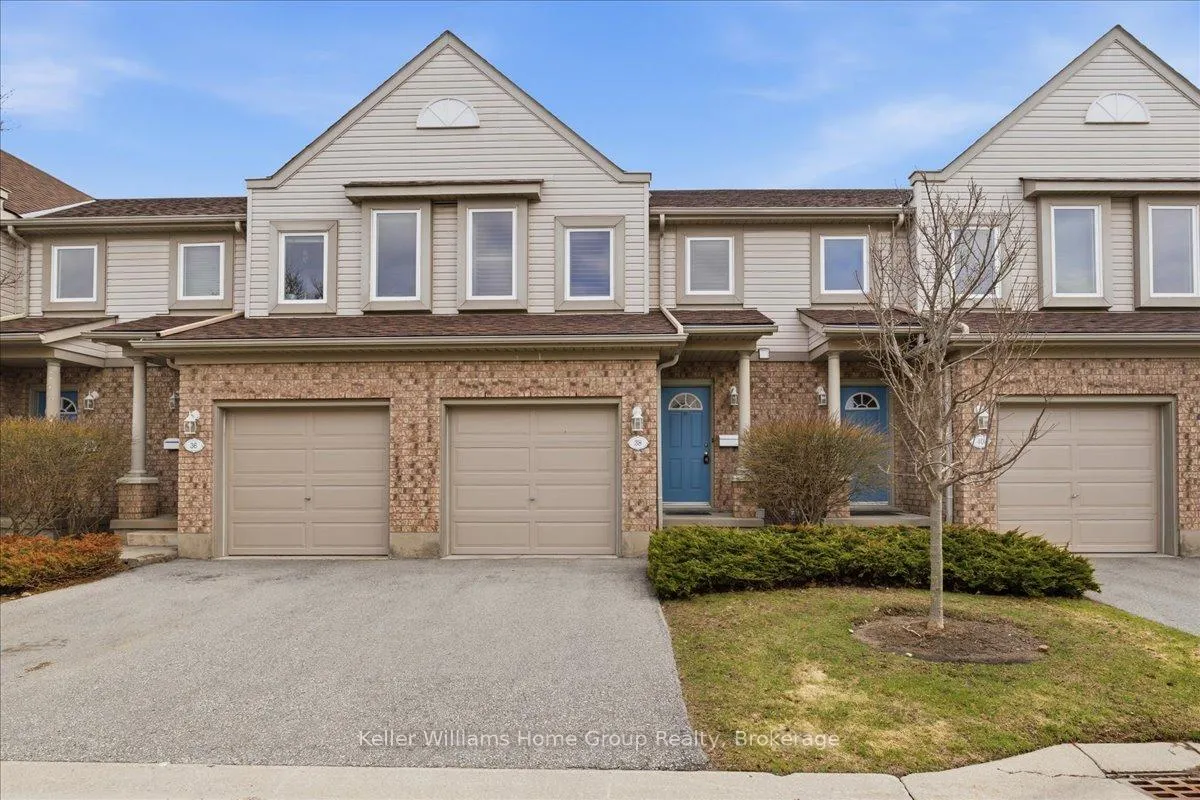 Photo 2 of 38 Roehampton Crescent, Guelph, Pineridge/Westminster Woods — HOMEH
