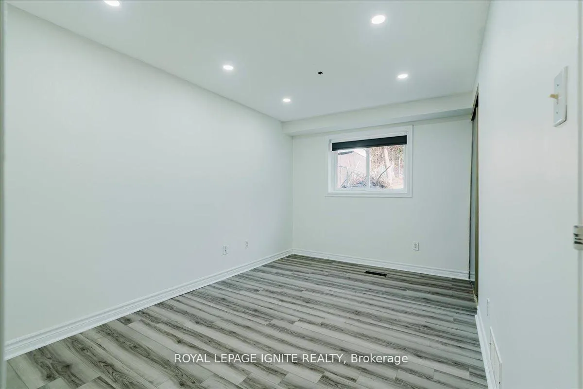 Photo 25 of 1389 Palmetto Drive, Oshawa, Samac — HOMEH