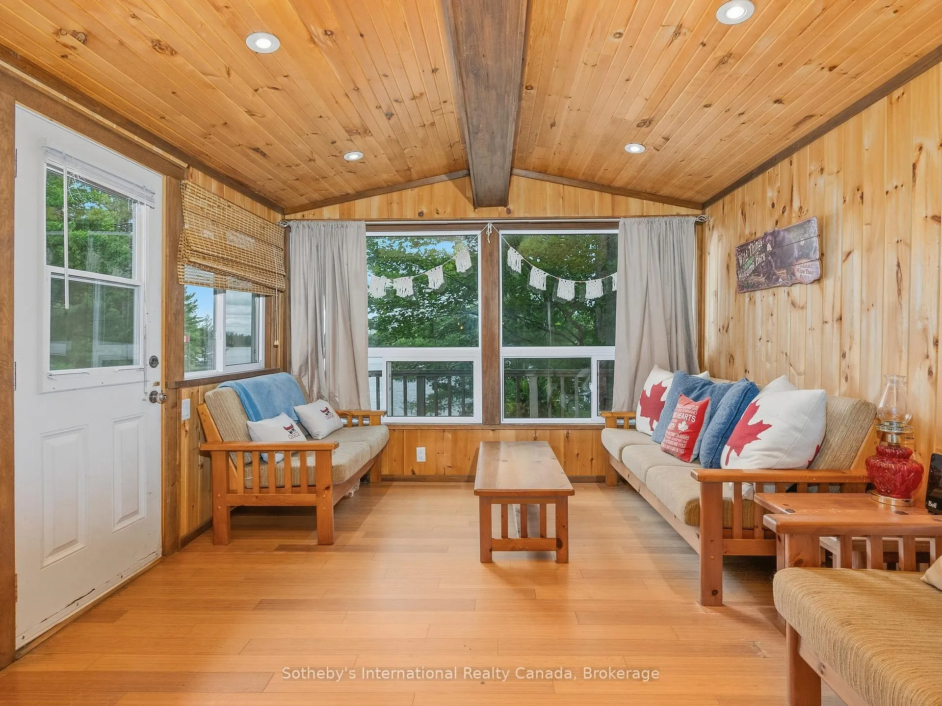 Photo 9 of 1040 Kahshe, Gravenhurst, Morrison — HOMEH