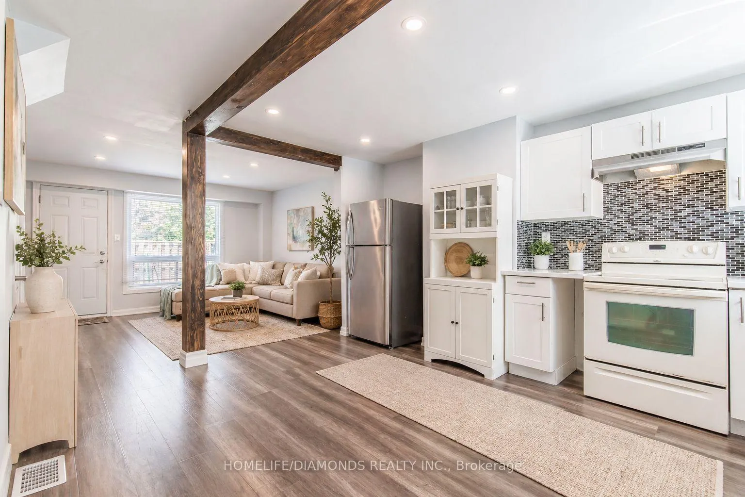 Photo 5 of Unit 7, 25 Linfield Drive, St. Catharines, Lakeport — HOMEH