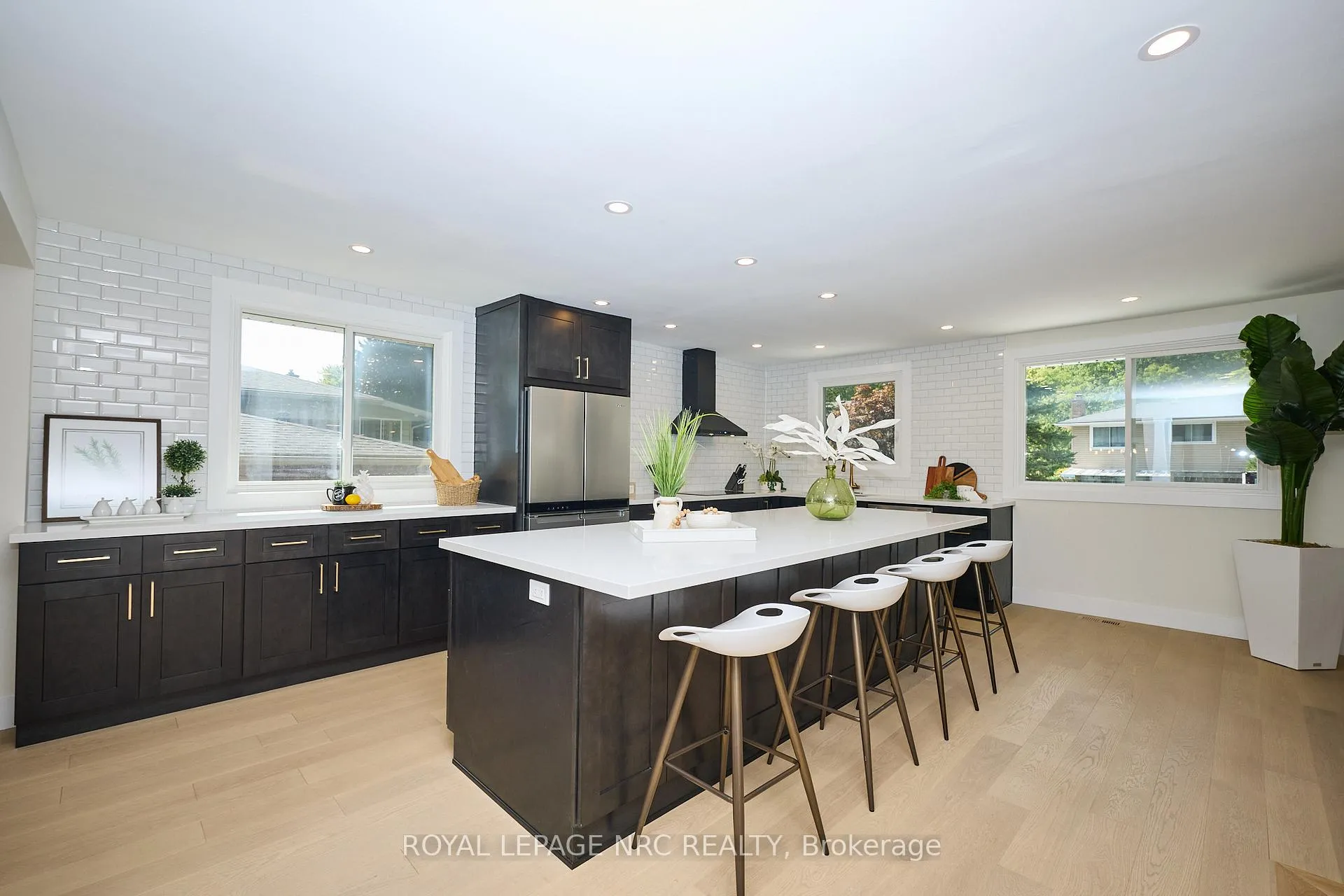Photo 17 of 10 Willowdale Court, Pelham, Fonthill — HOMEH