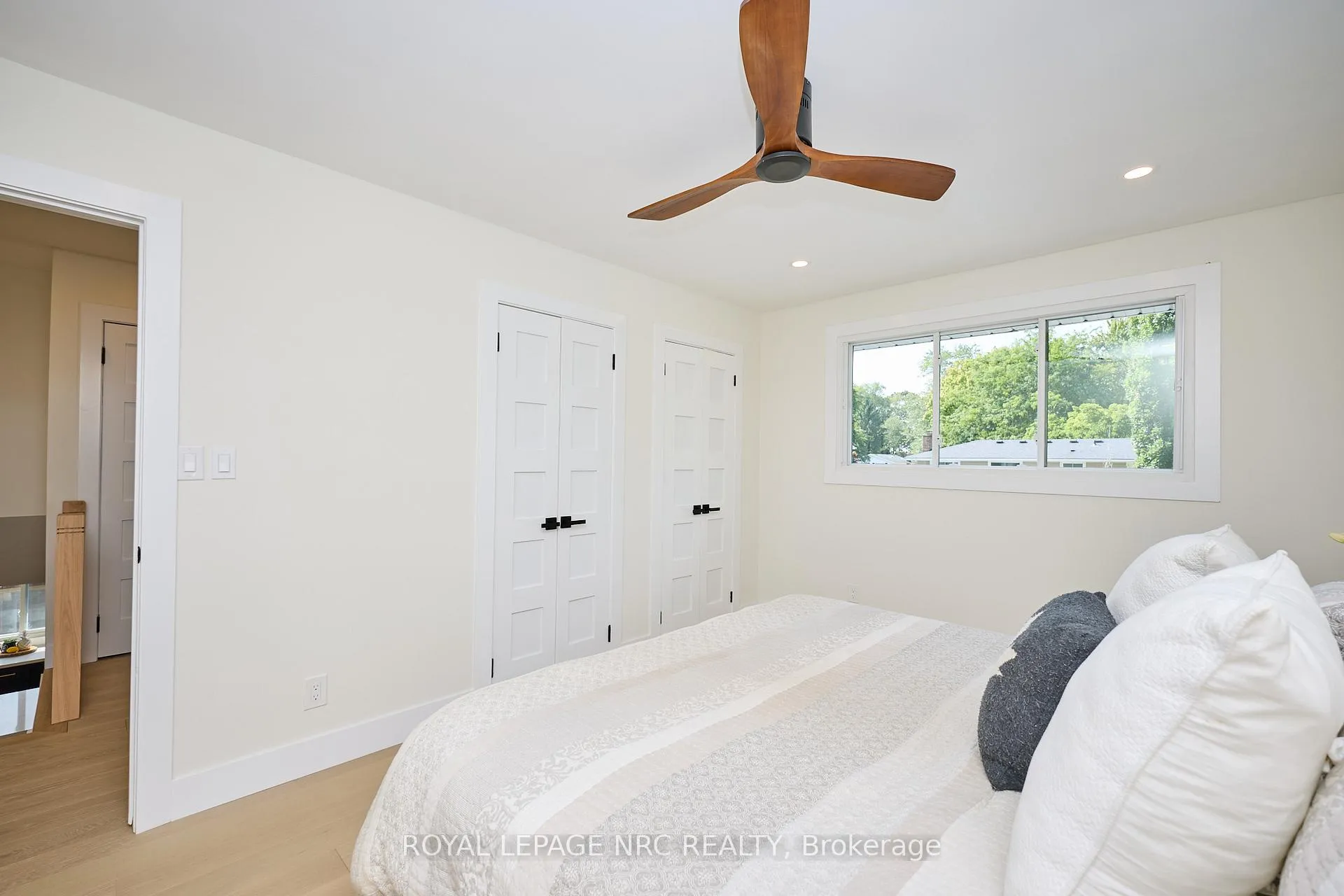 Photo 33 of 10 Willowdale Court, Pelham, Fonthill — HOMEH