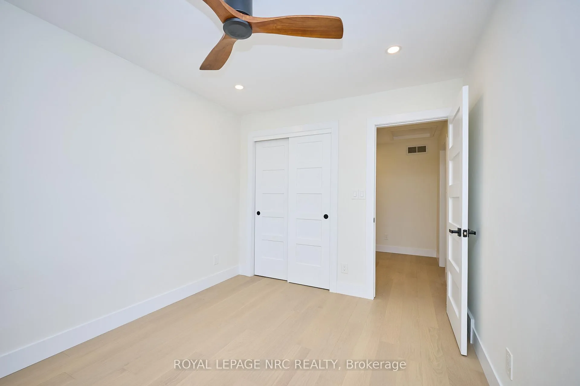 Photo 37 of 10 Willowdale Court, Pelham, Fonthill — HOMEH