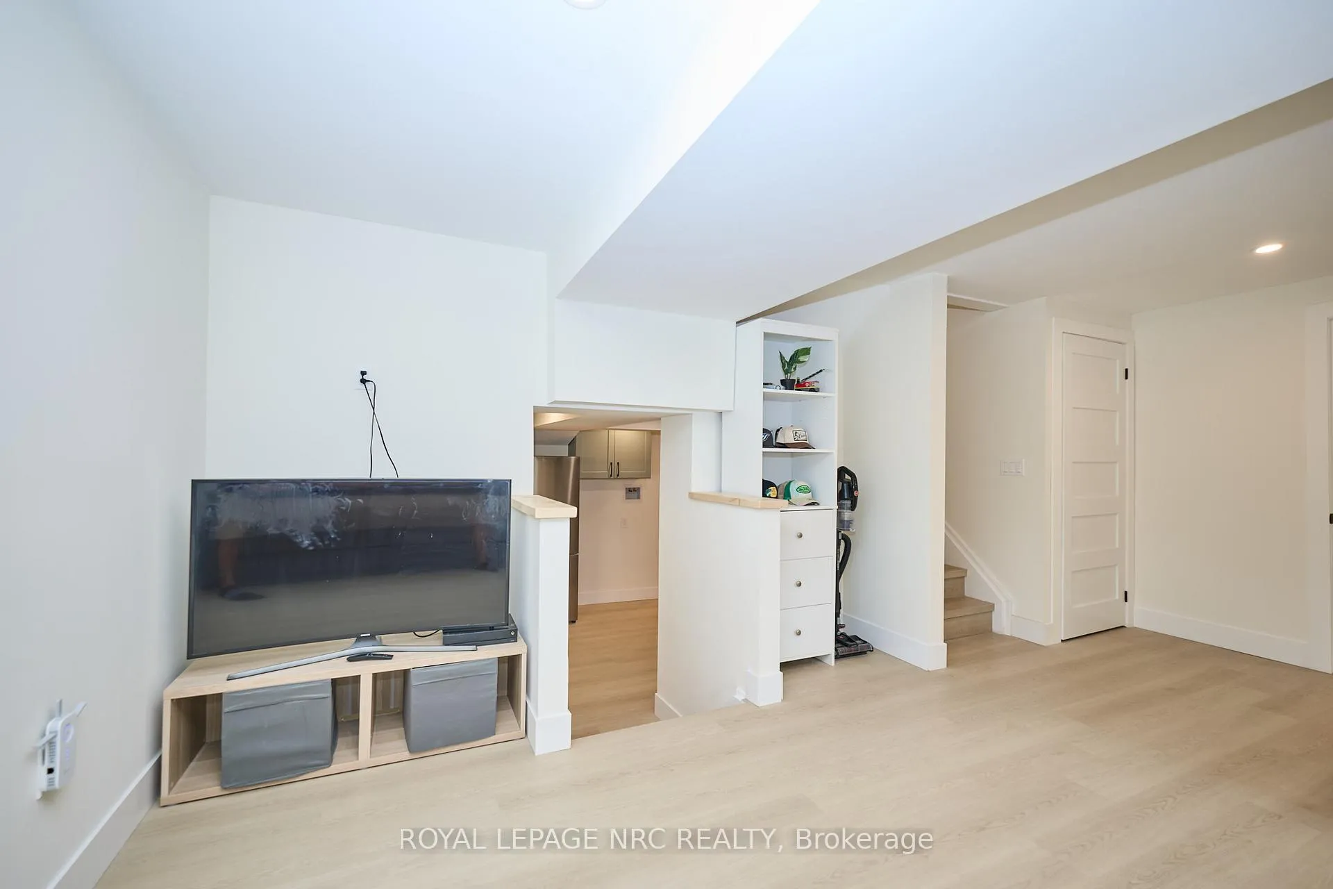 Photo 42 of 10 Willowdale Court, Pelham, Fonthill — HOMEH