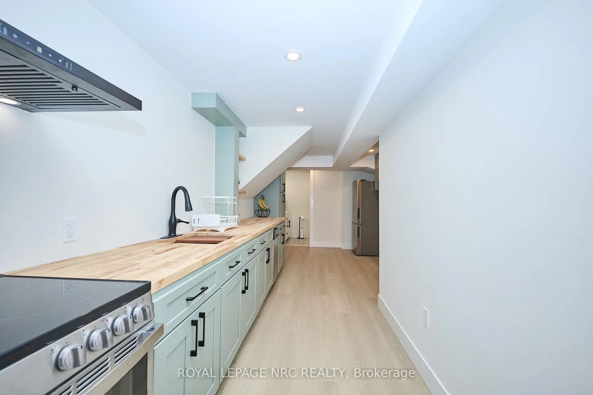 Photo 45 of 10 Willowdale Court, Pelham, Fonthill — HOMEH