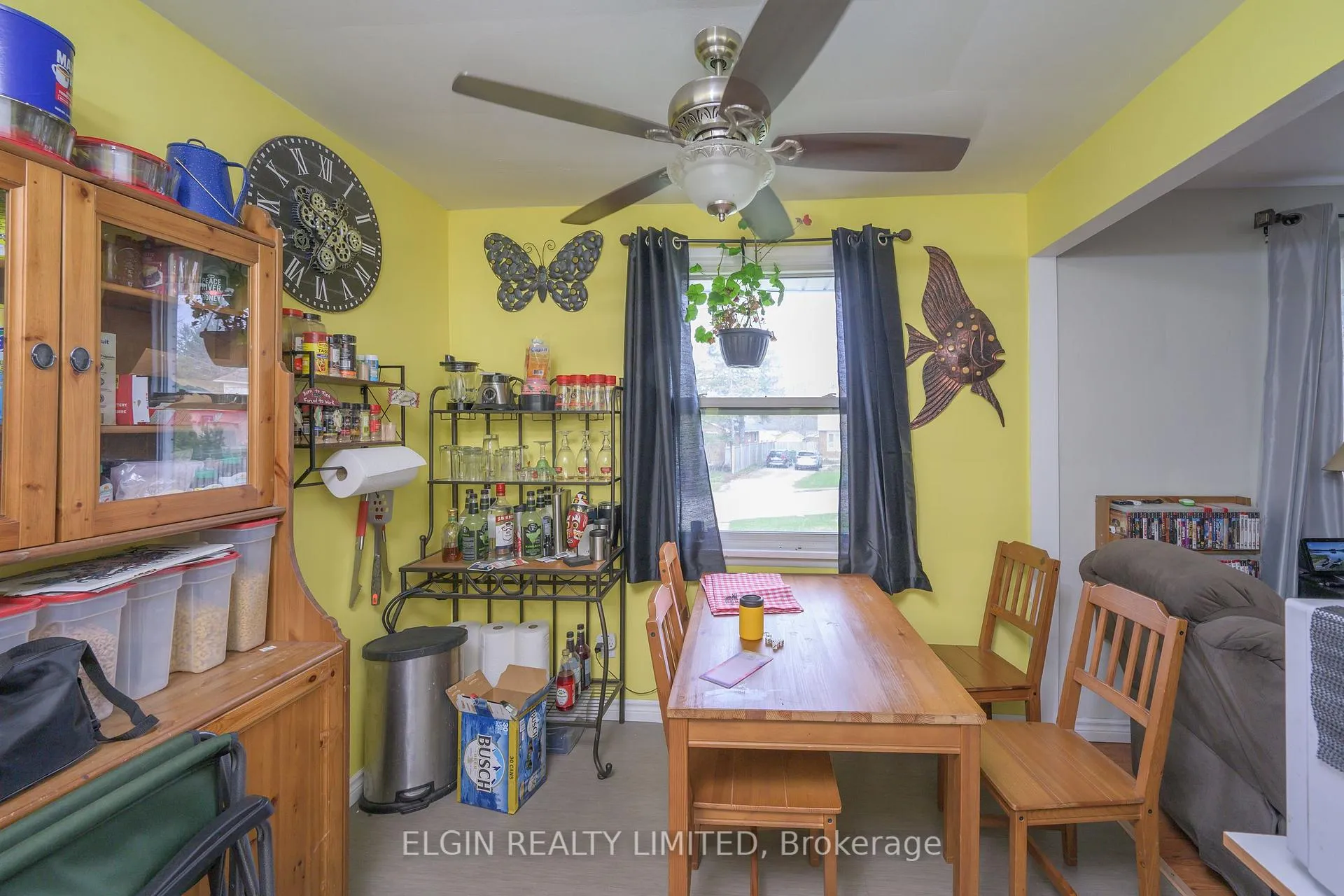Photo 13 of 79 Joyce Street, St. Thomas — HOMEH