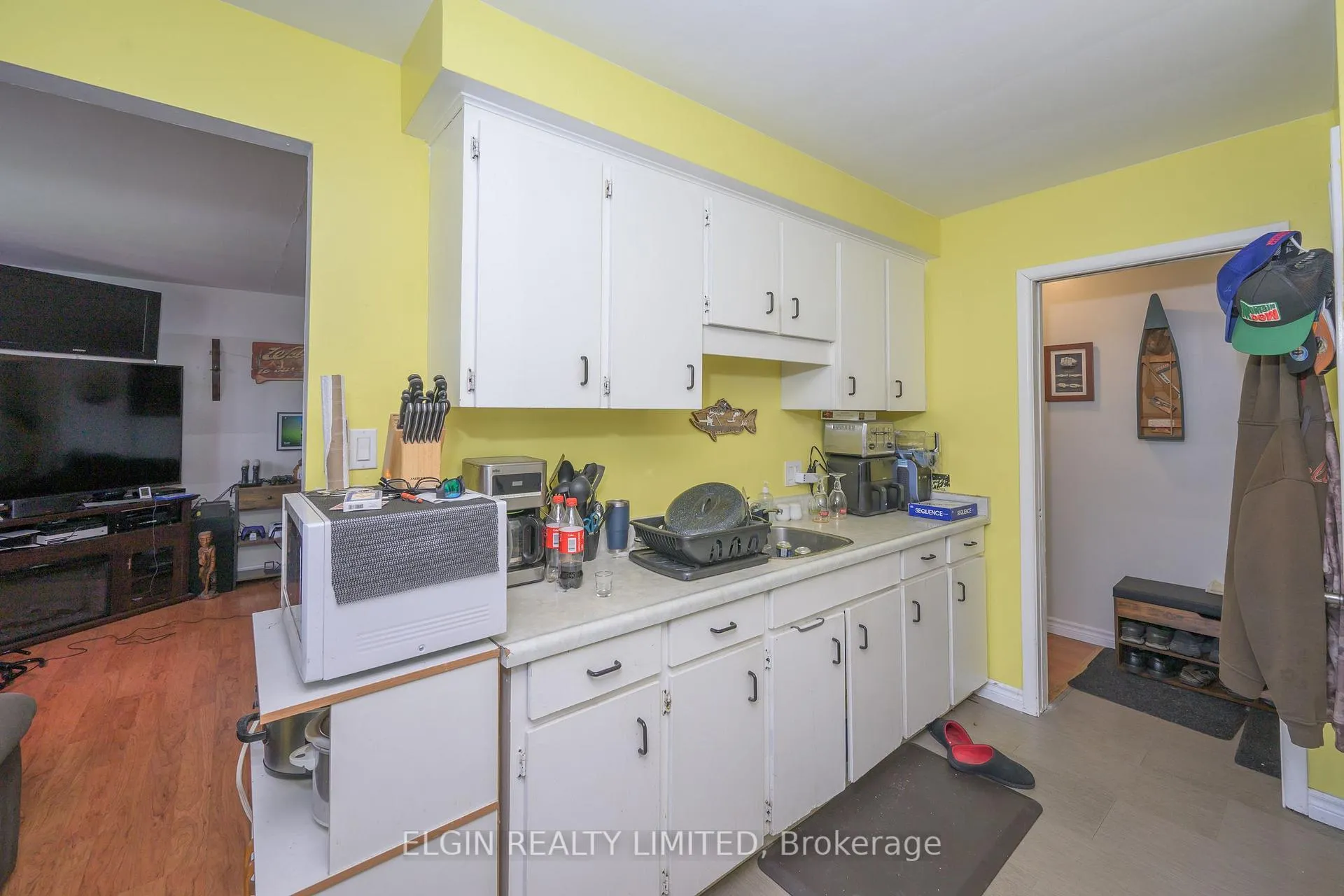 Photo 14 of 79 Joyce Street, St. Thomas — HOMEH