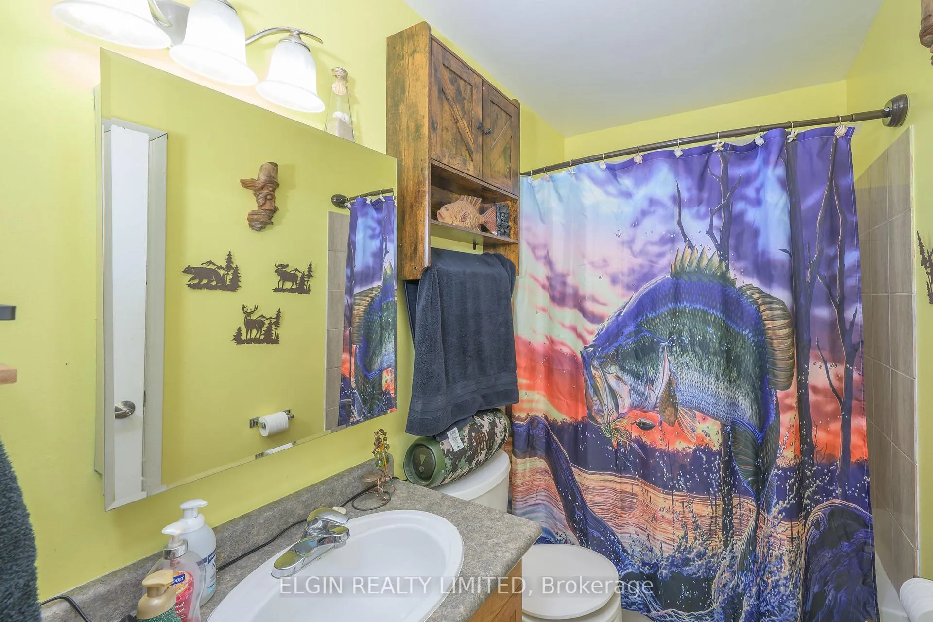Photo 16 of 79 Joyce Street, St. Thomas — HOMEH
