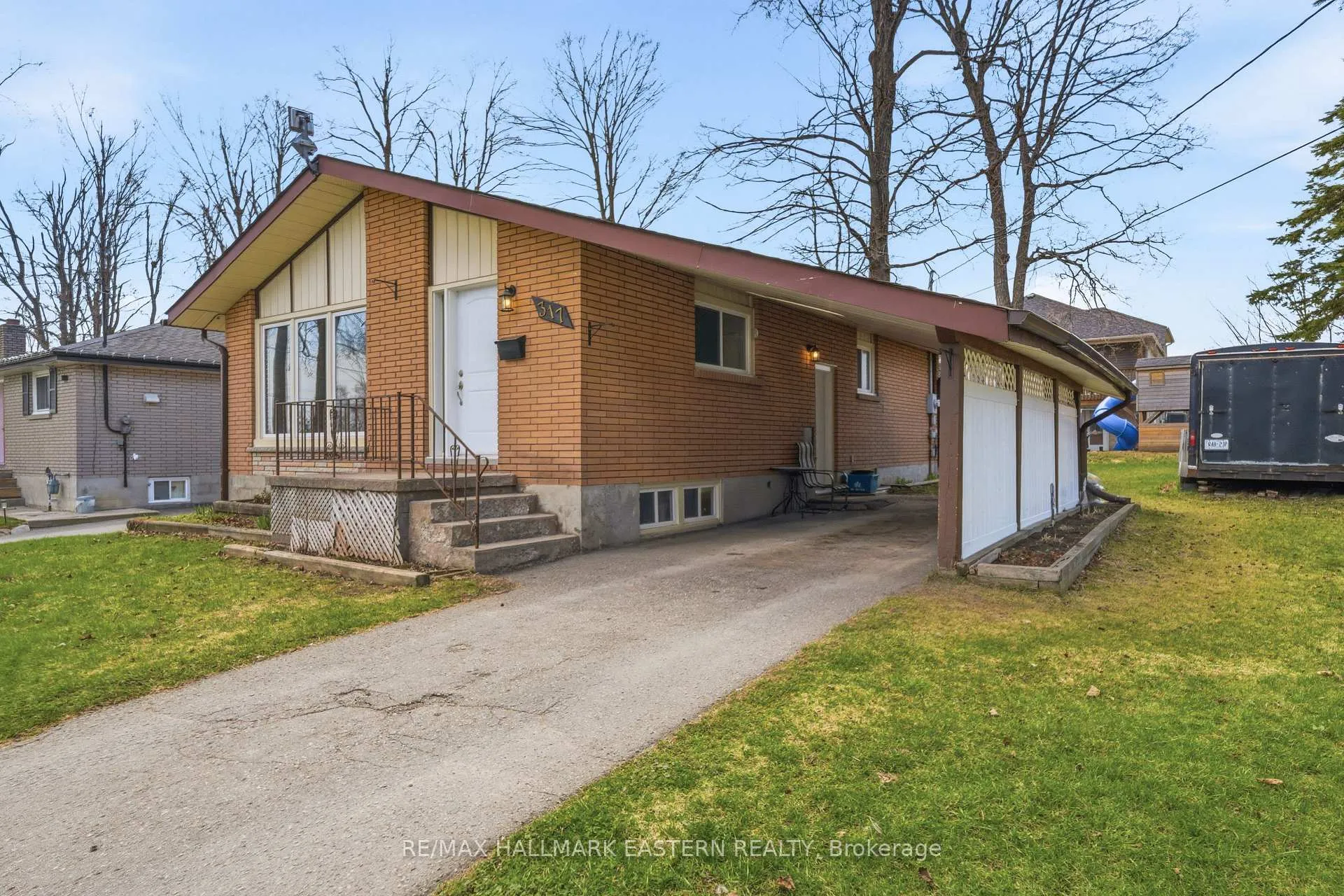 Photo 2 of 317 Lindan Avenue, Selwyn — HOMEH