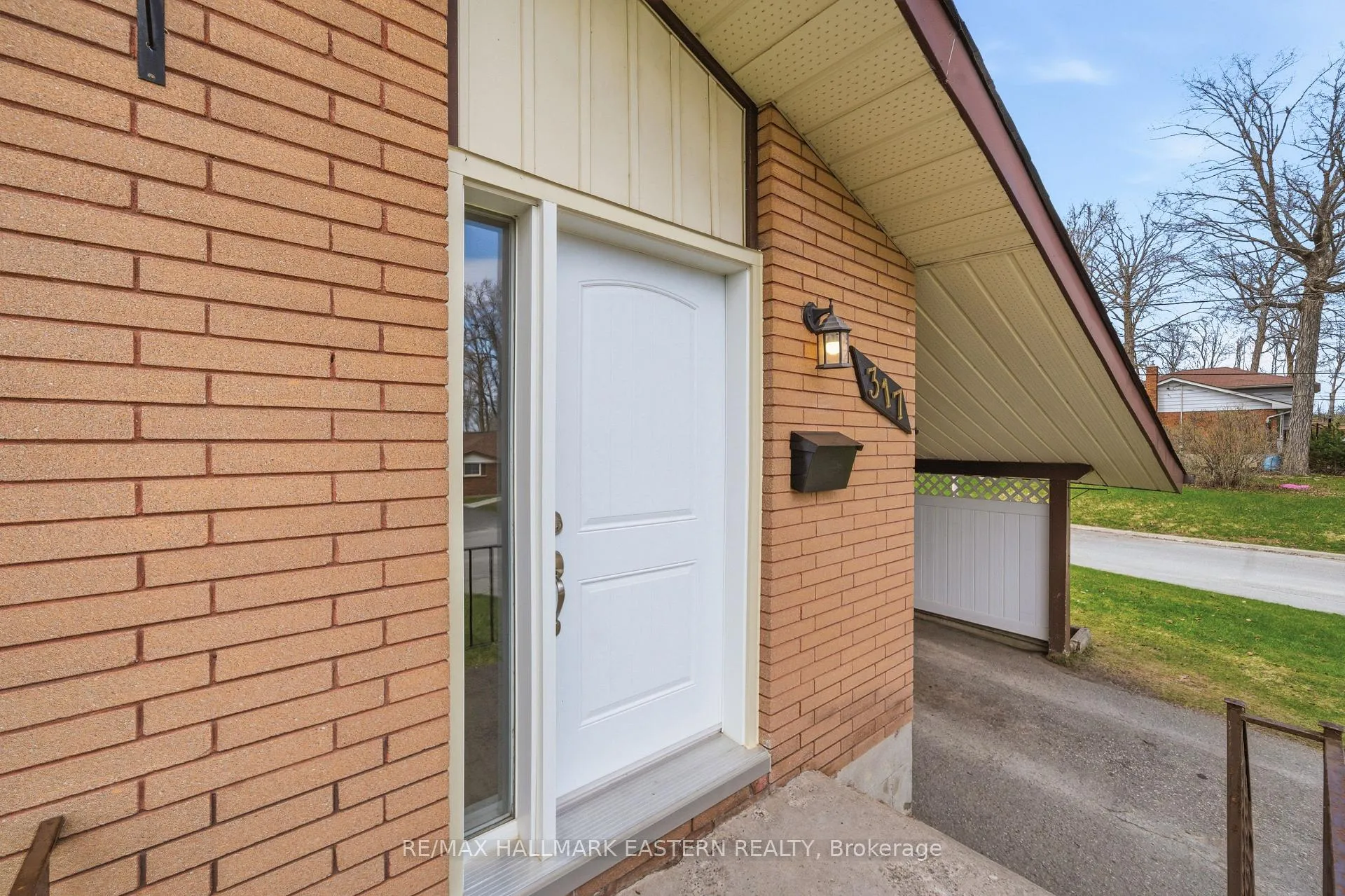 Photo 3 of 317 Lindan Avenue, Selwyn — HOMEH