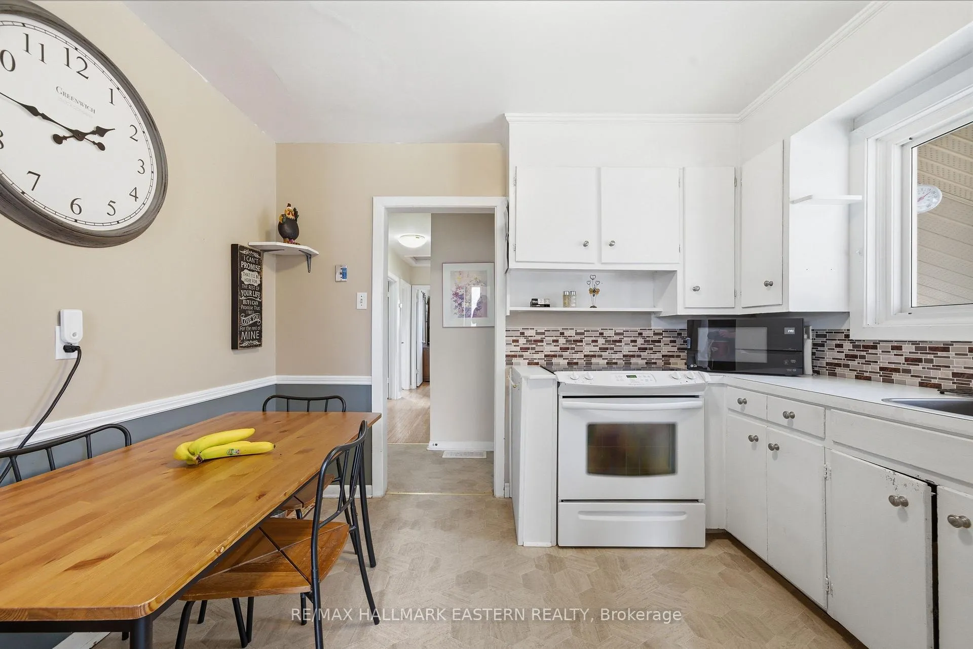 Photo 5 of 317 Lindan Avenue, Selwyn — HOMEH