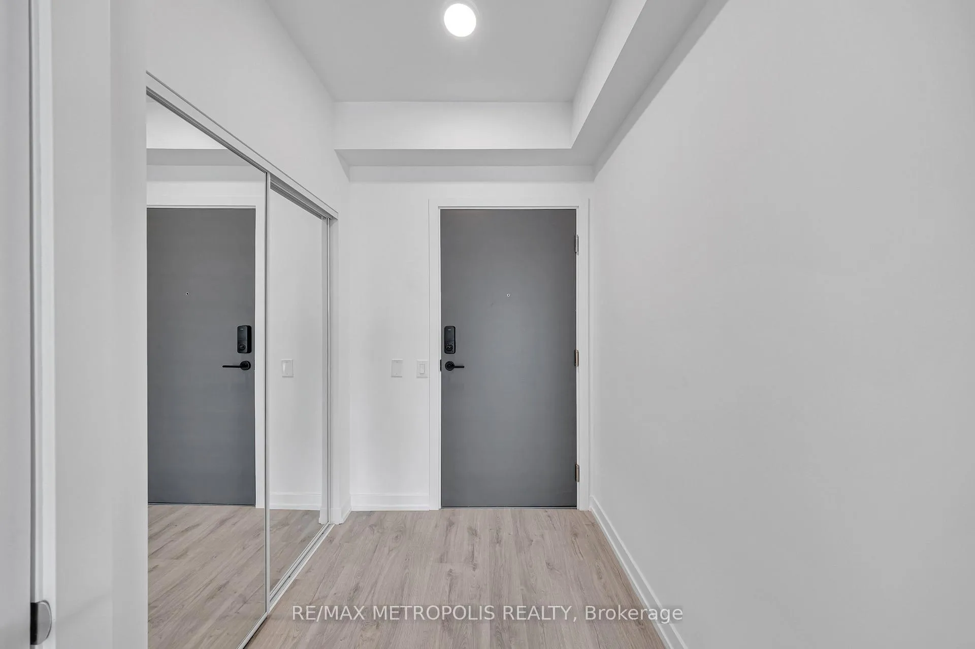 Photo 6 of Unit 1507B, 9751 Markham Road, Markham, Greensborough — HOMEH