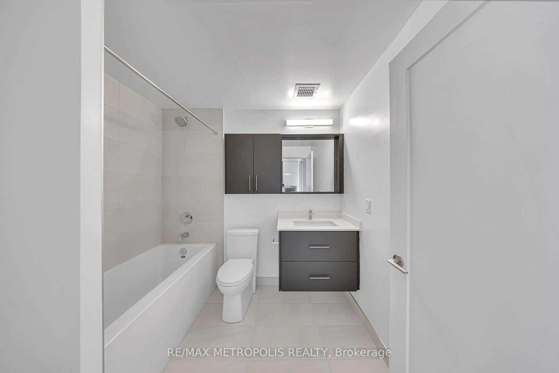 Photo 12 of Unit 1507B, 9751 Markham Road, Markham, Greensborough — HOMEH