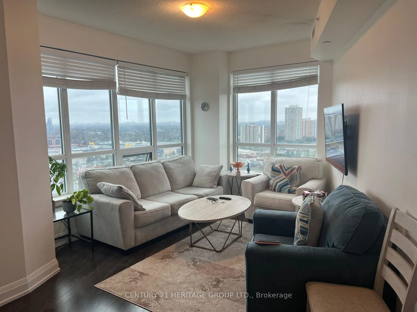 Photo 4 of Unit 1926, 7161 Yonge Street, Markham, Grandview — HOMEH