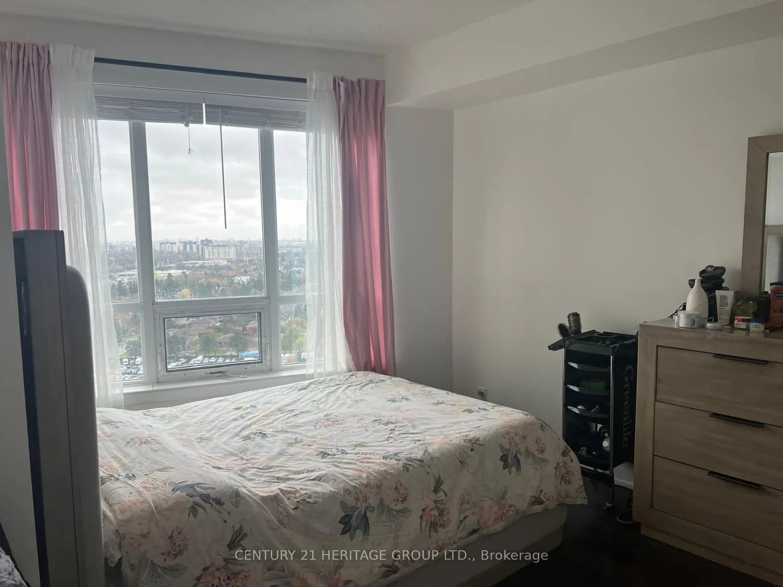 Photo 7 of Unit 1926, 7161 Yonge Street, Markham, Grandview — HOMEH